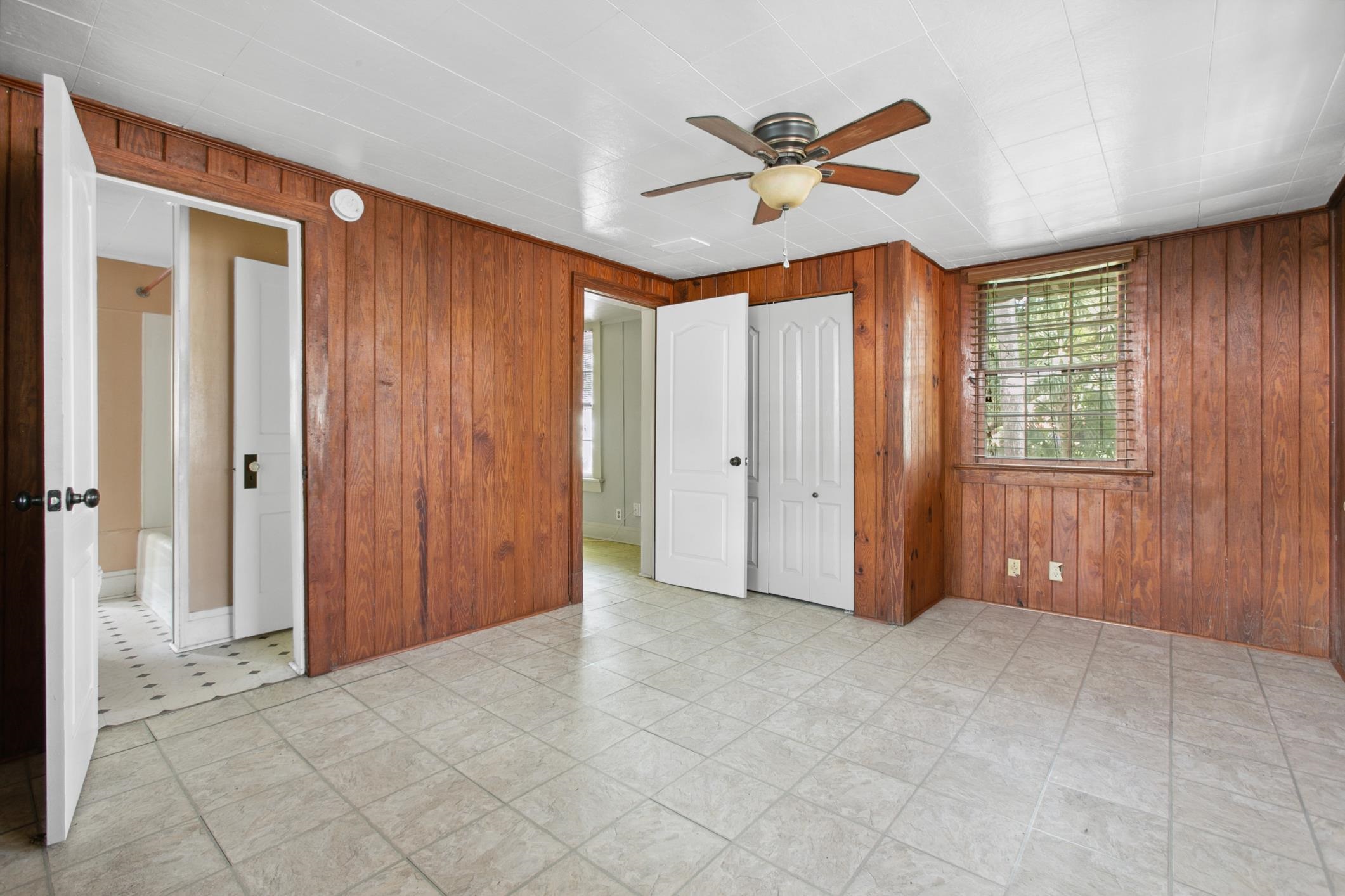 31 & 33 Magnolia Dr