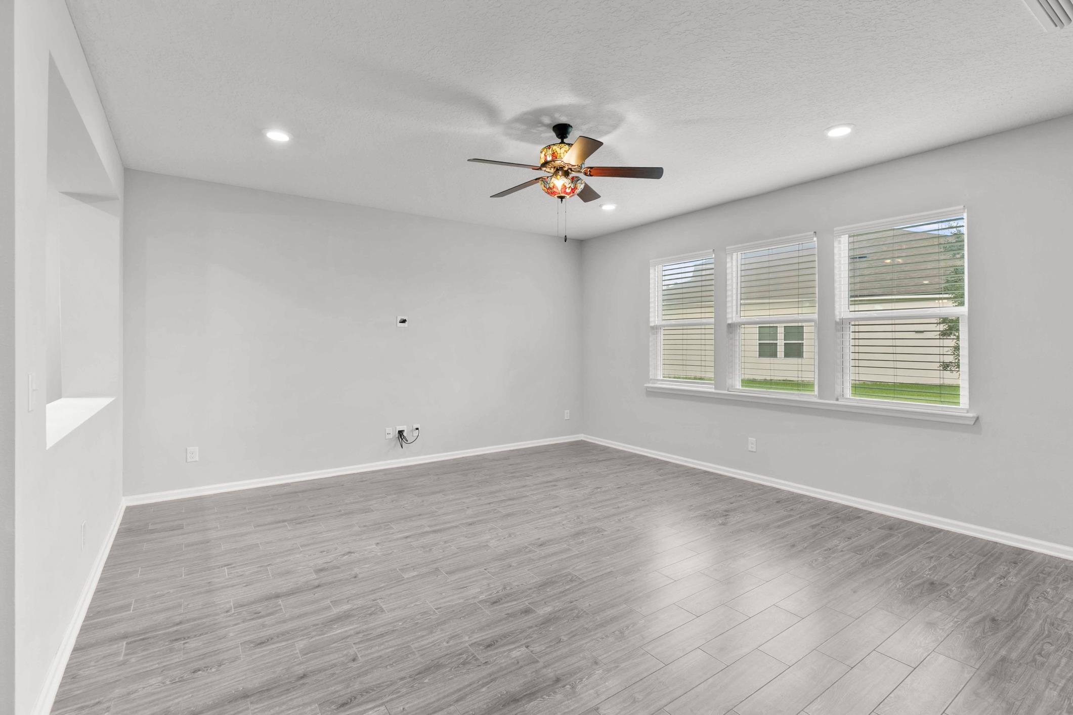 56 Saba Rock Dr