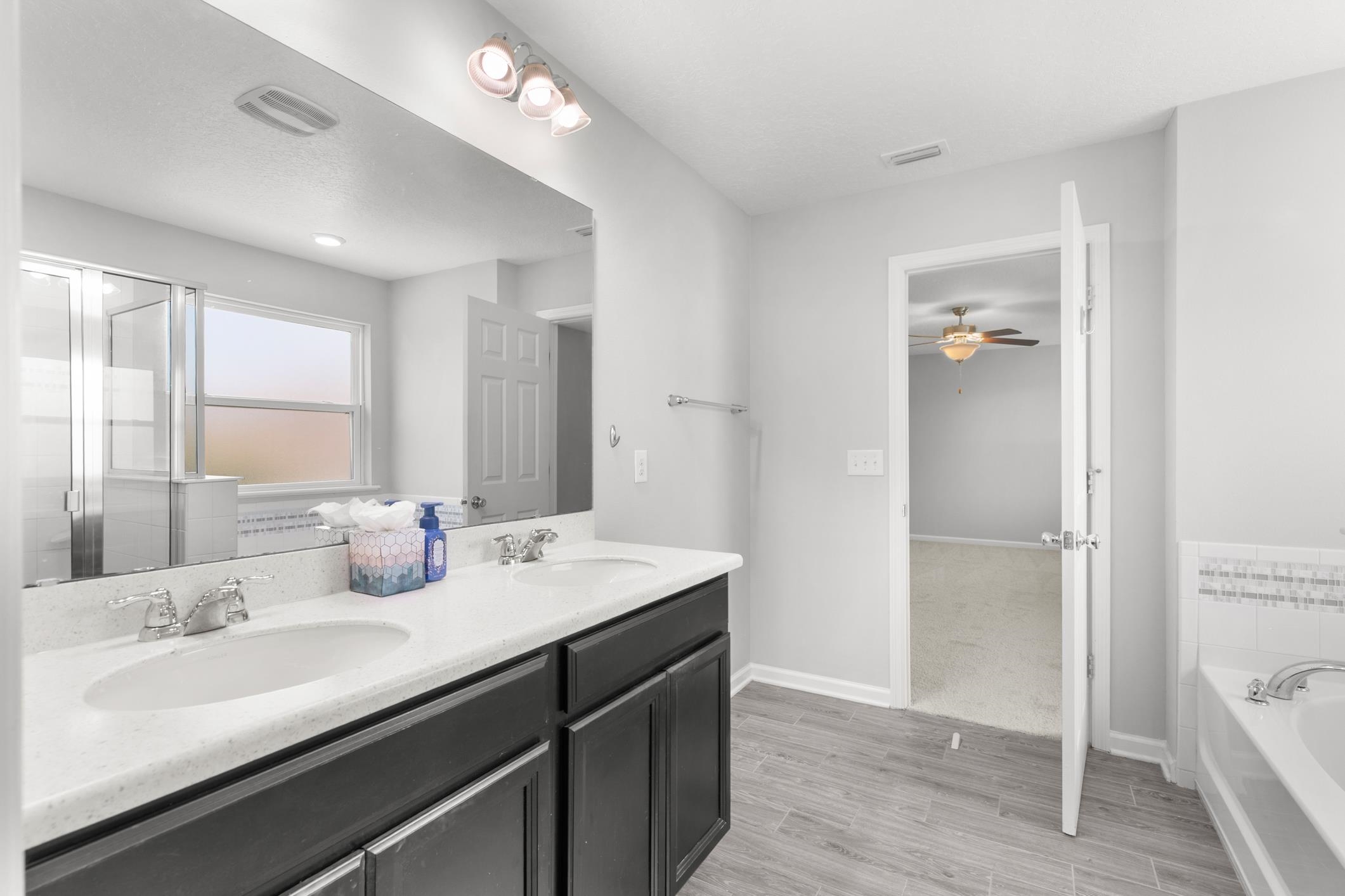 56 Saba Rock Dr