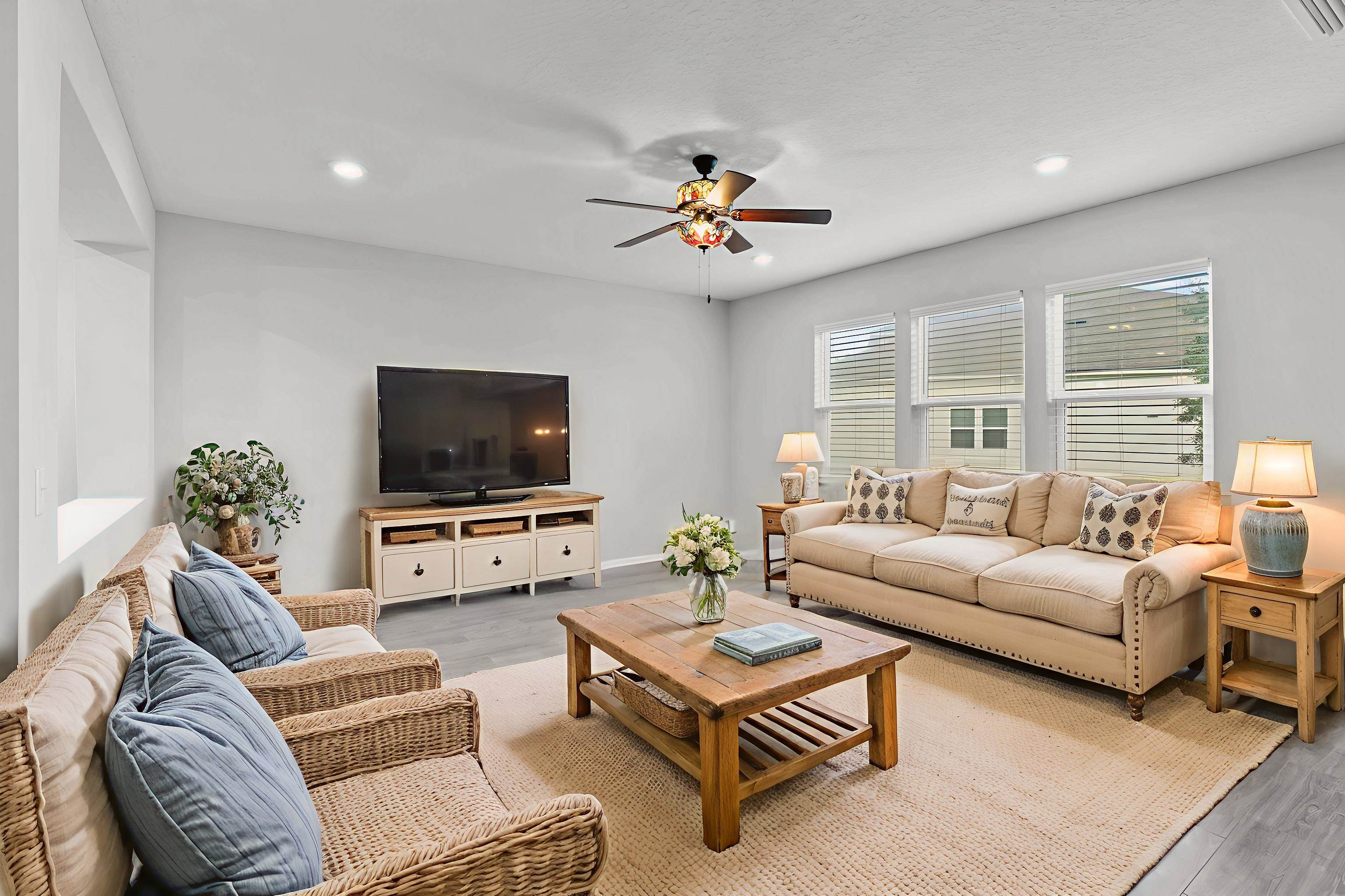 56 Saba Rock Dr
