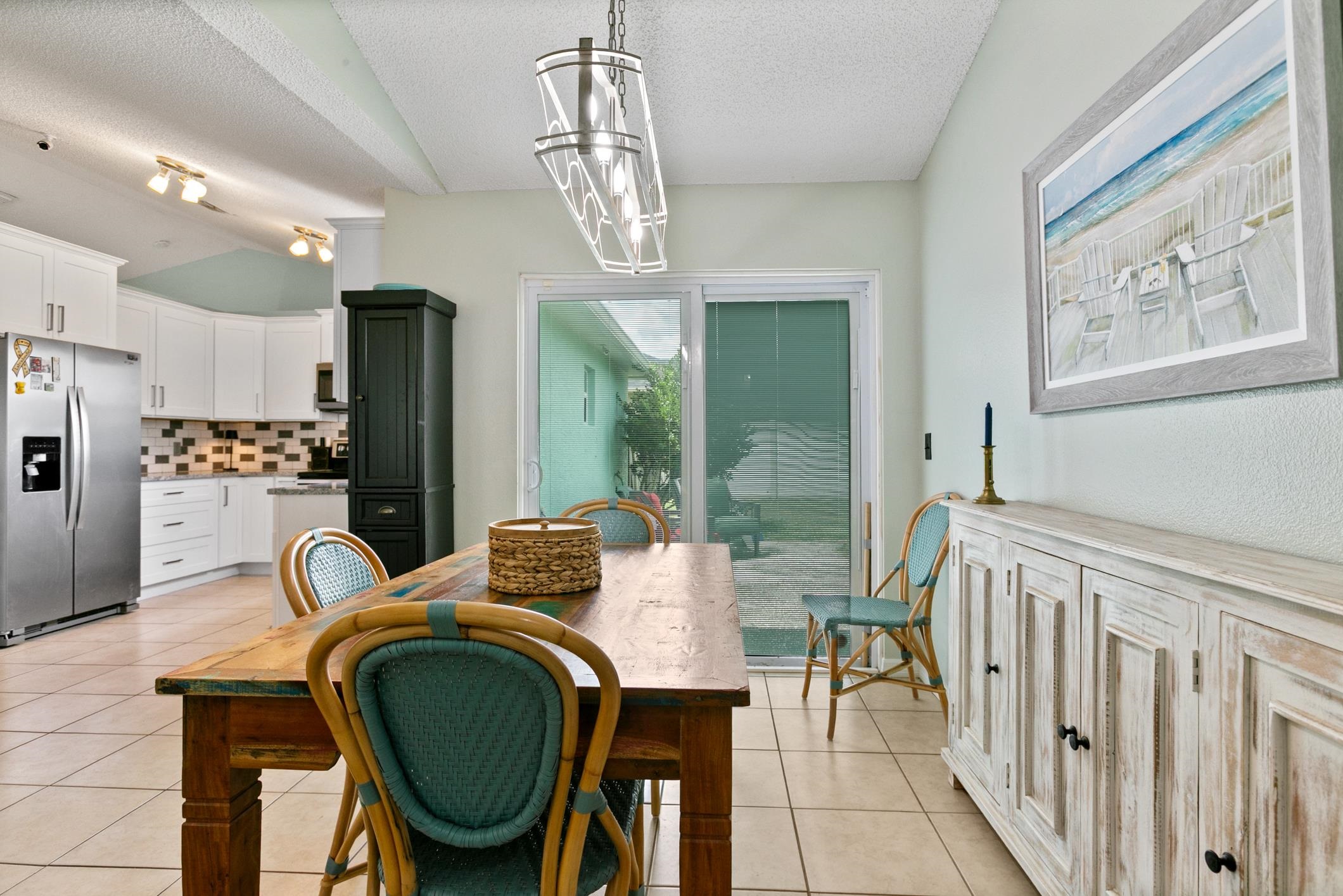 30 Rolling Fern Drive