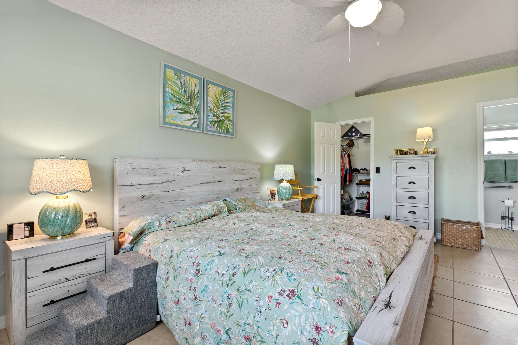 30 Rolling Fern Drive
