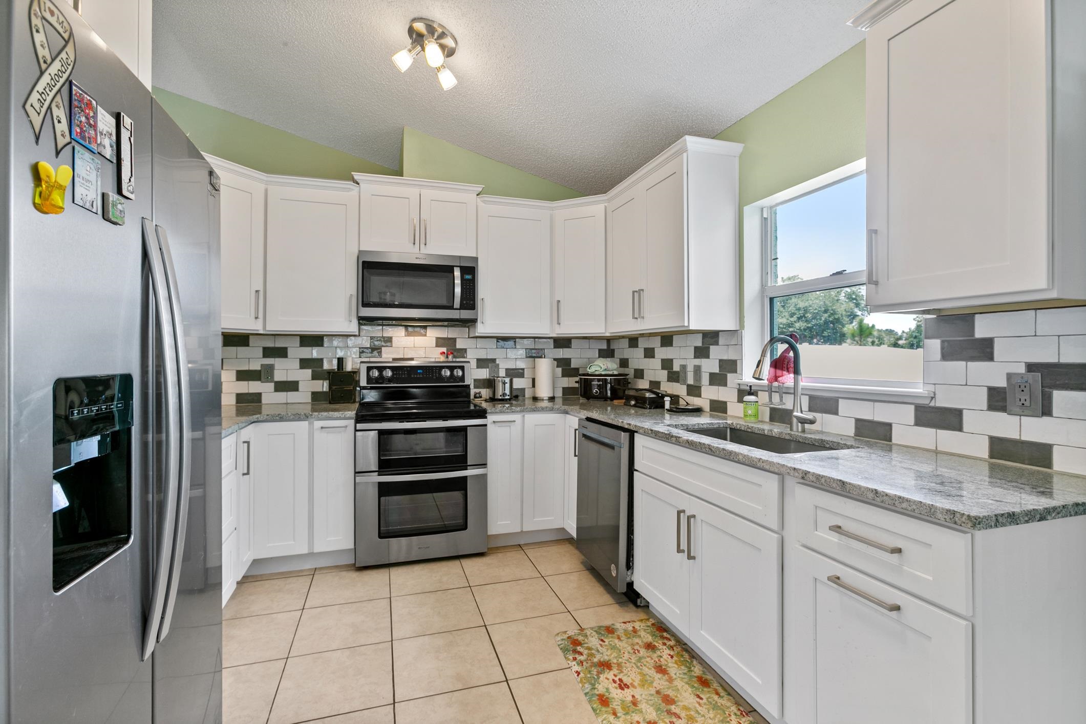 30 Rolling Fern Drive