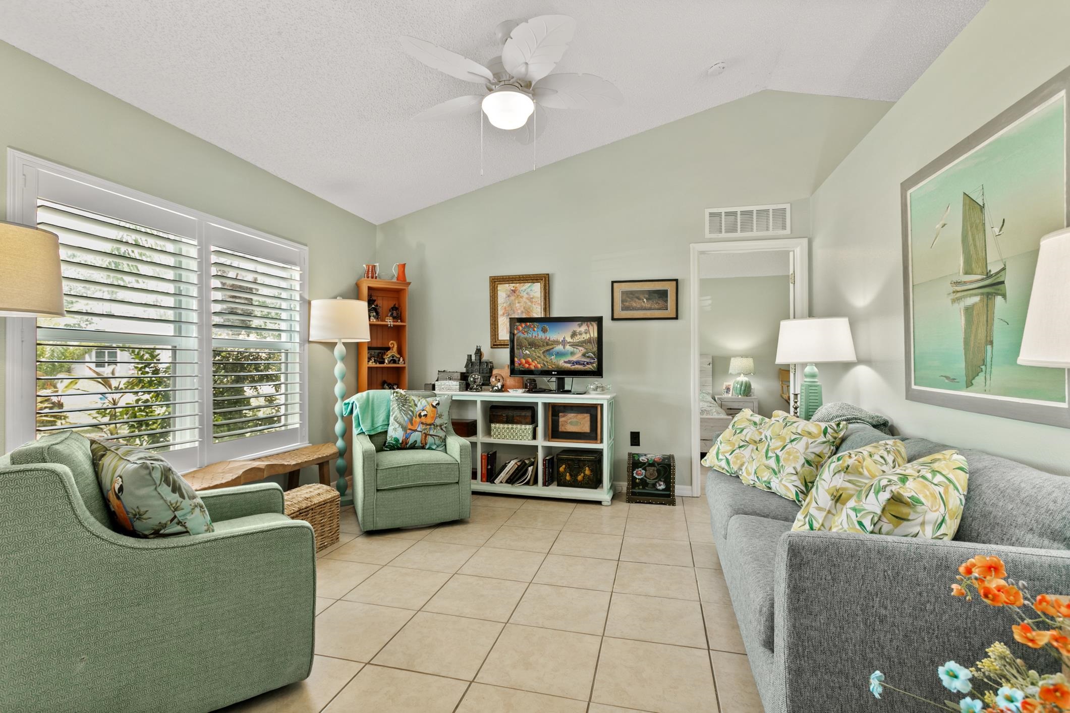 30 Rolling Fern Drive