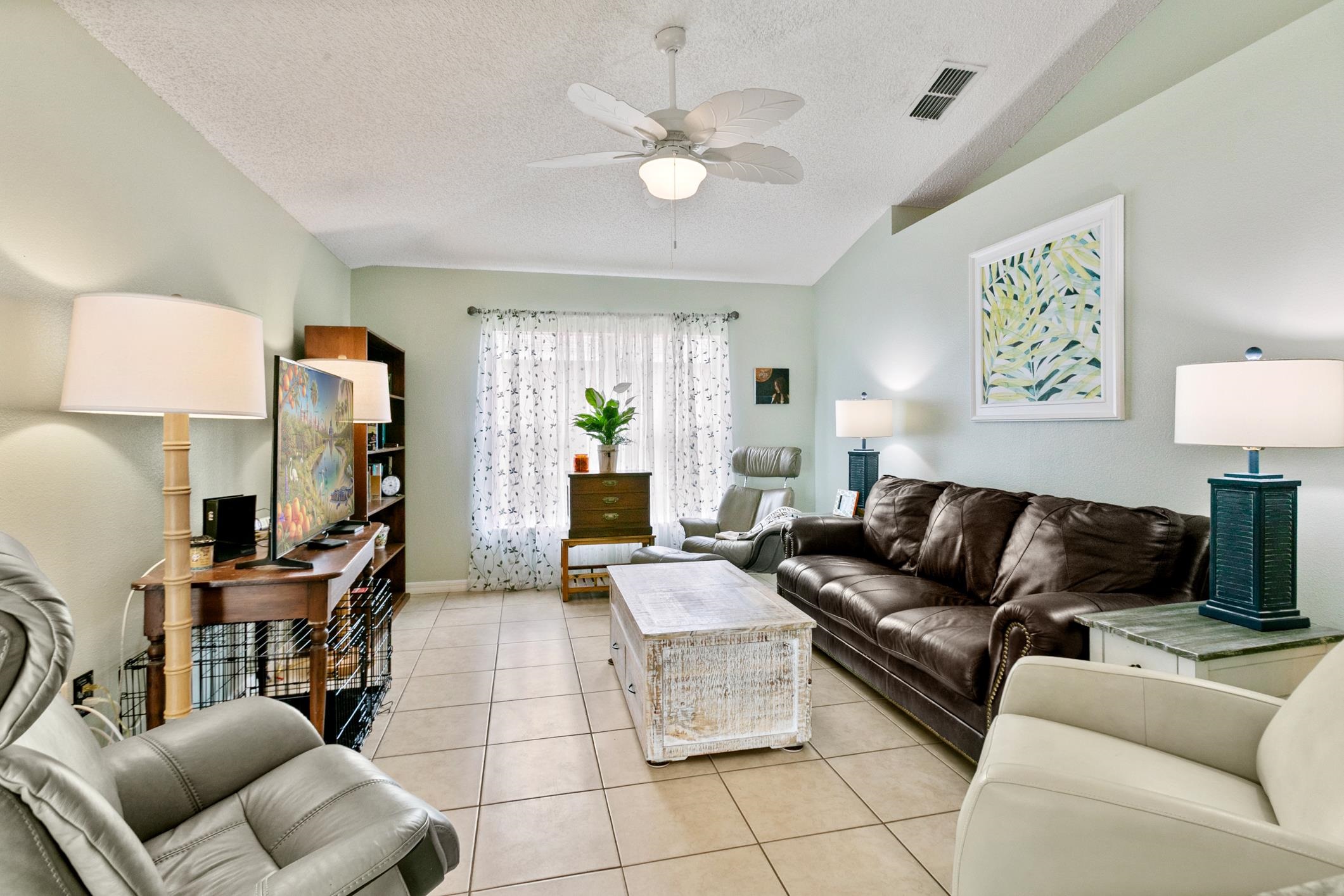 30 Rolling Fern Drive