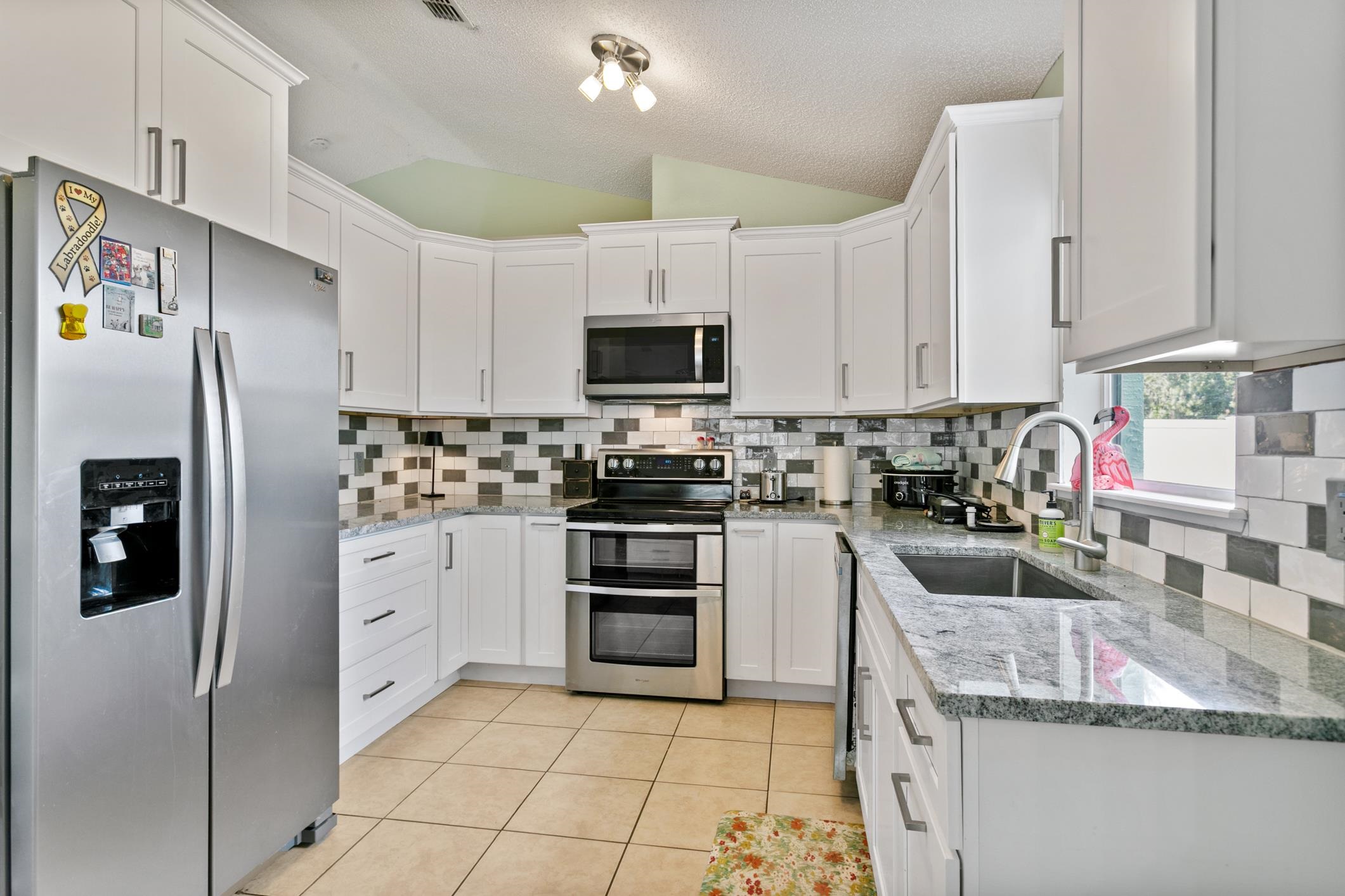 30 Rolling Fern Drive