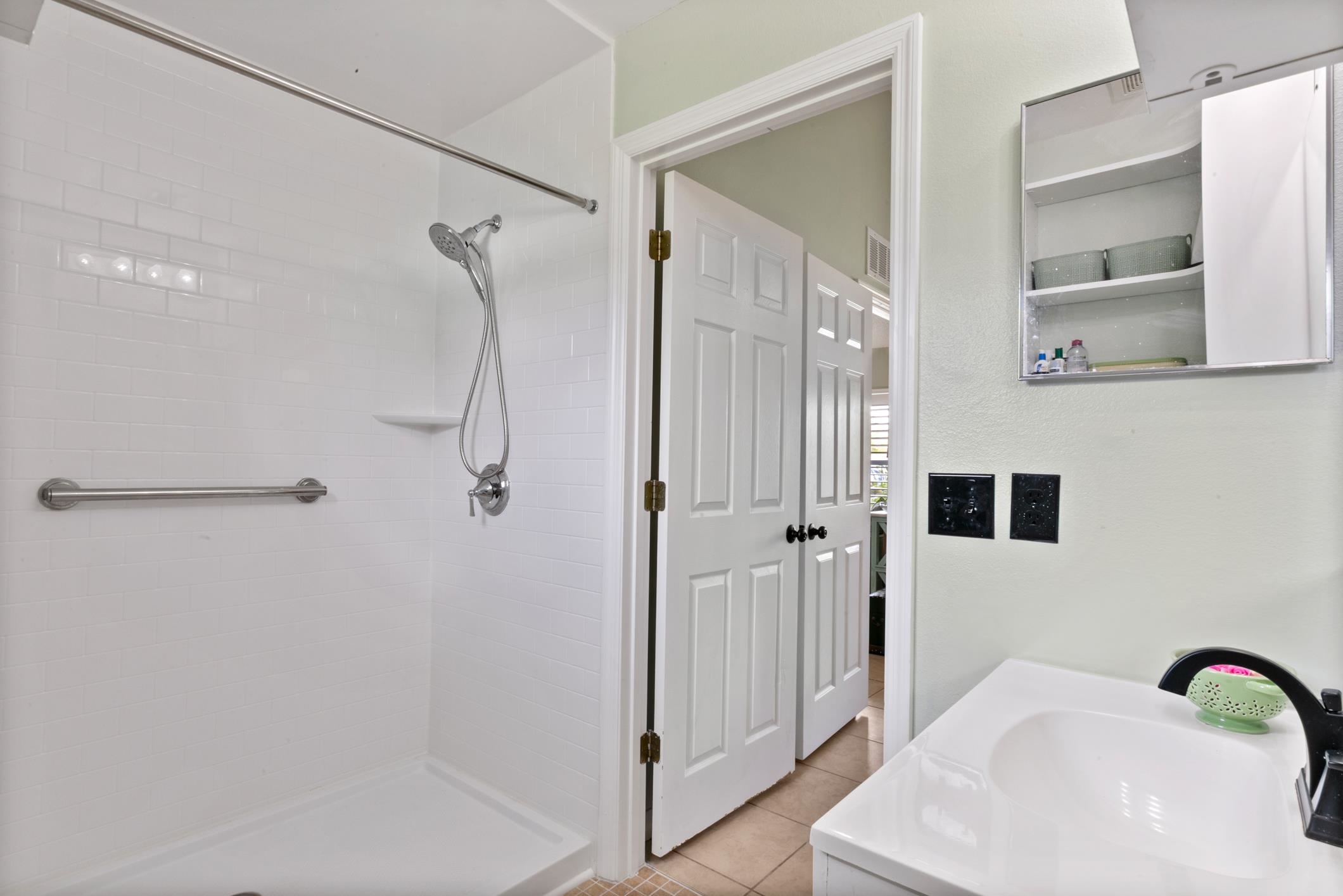 30 Rolling Fern Drive