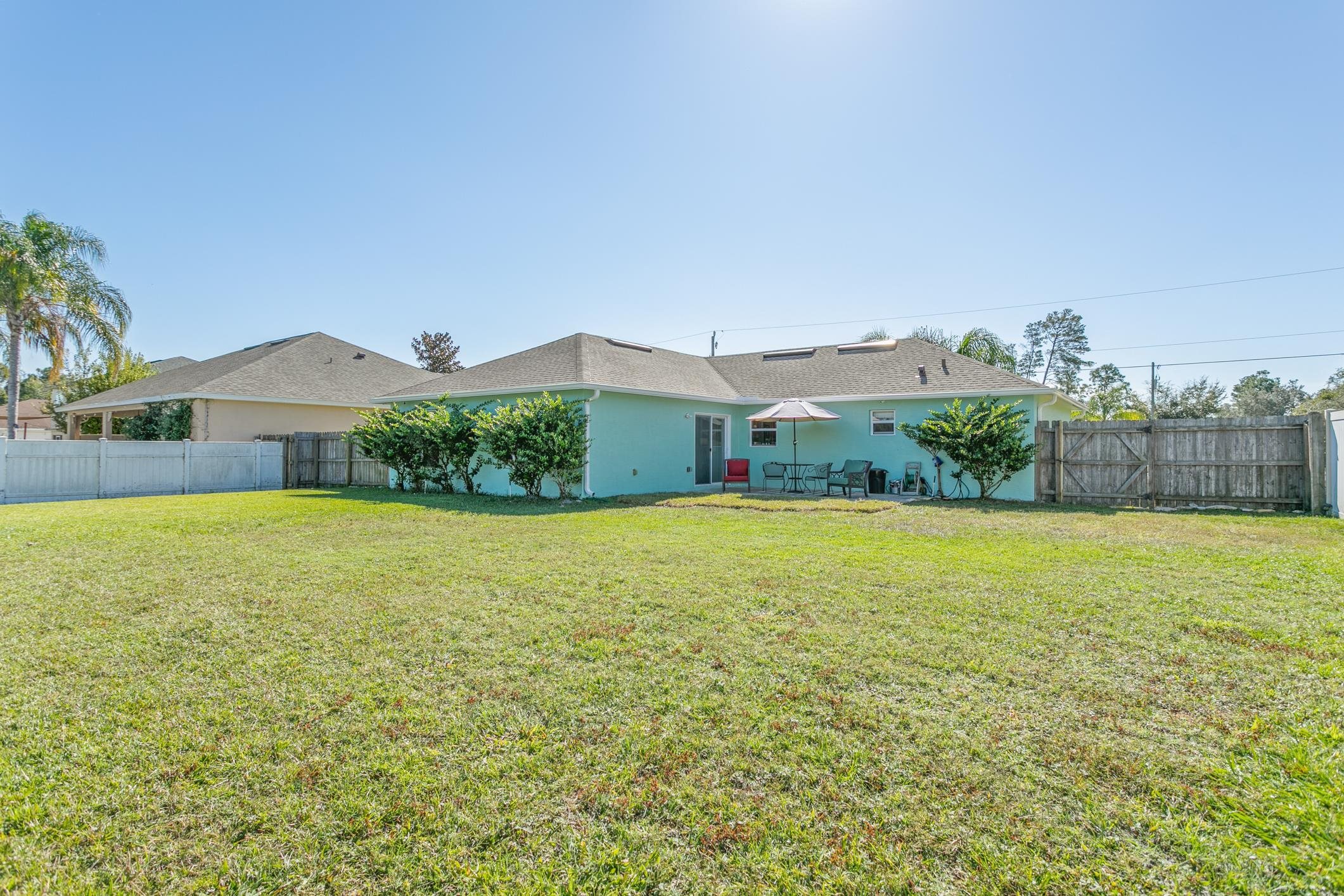 30 Rolling Fern Drive