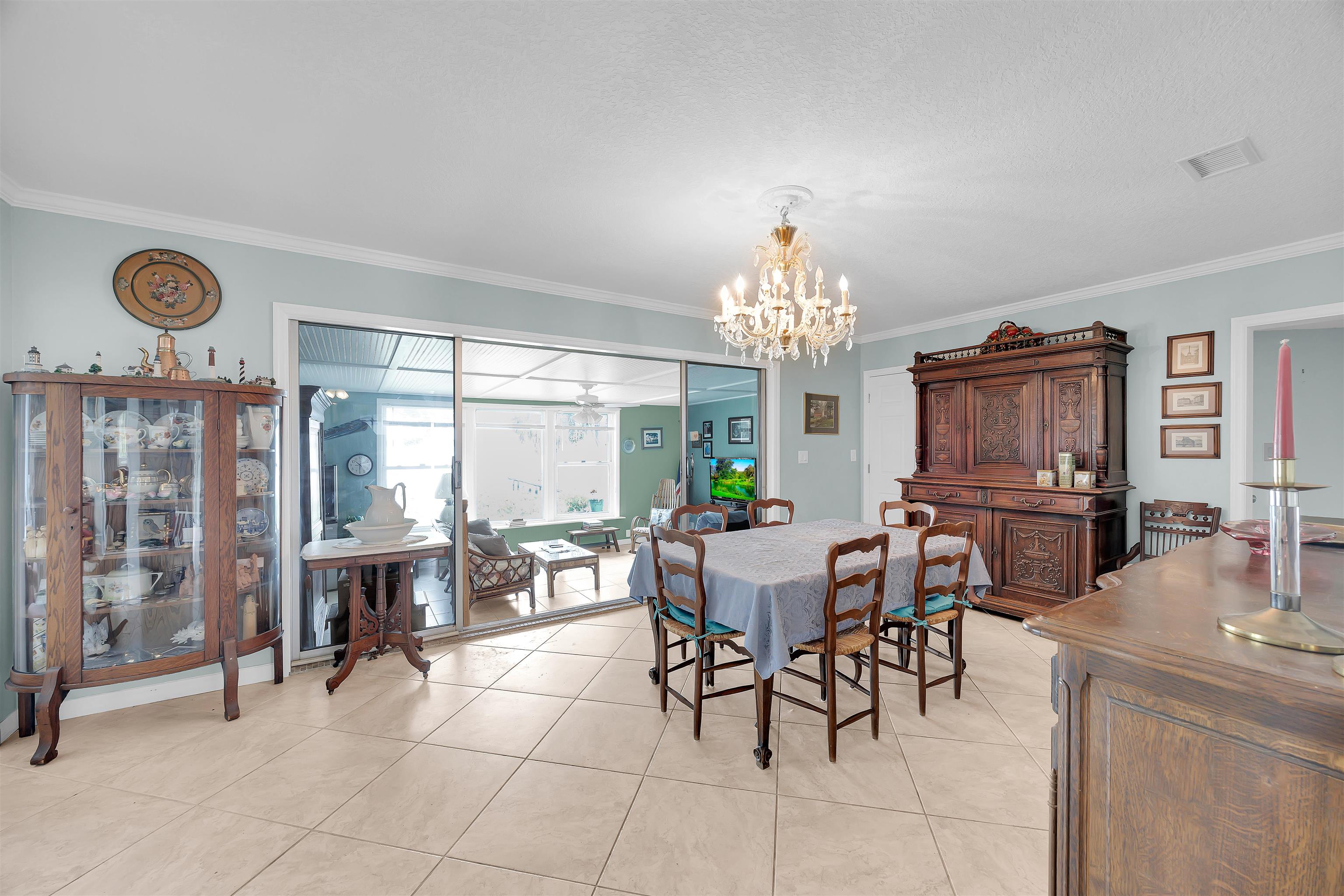 115 Sunset Point Rd