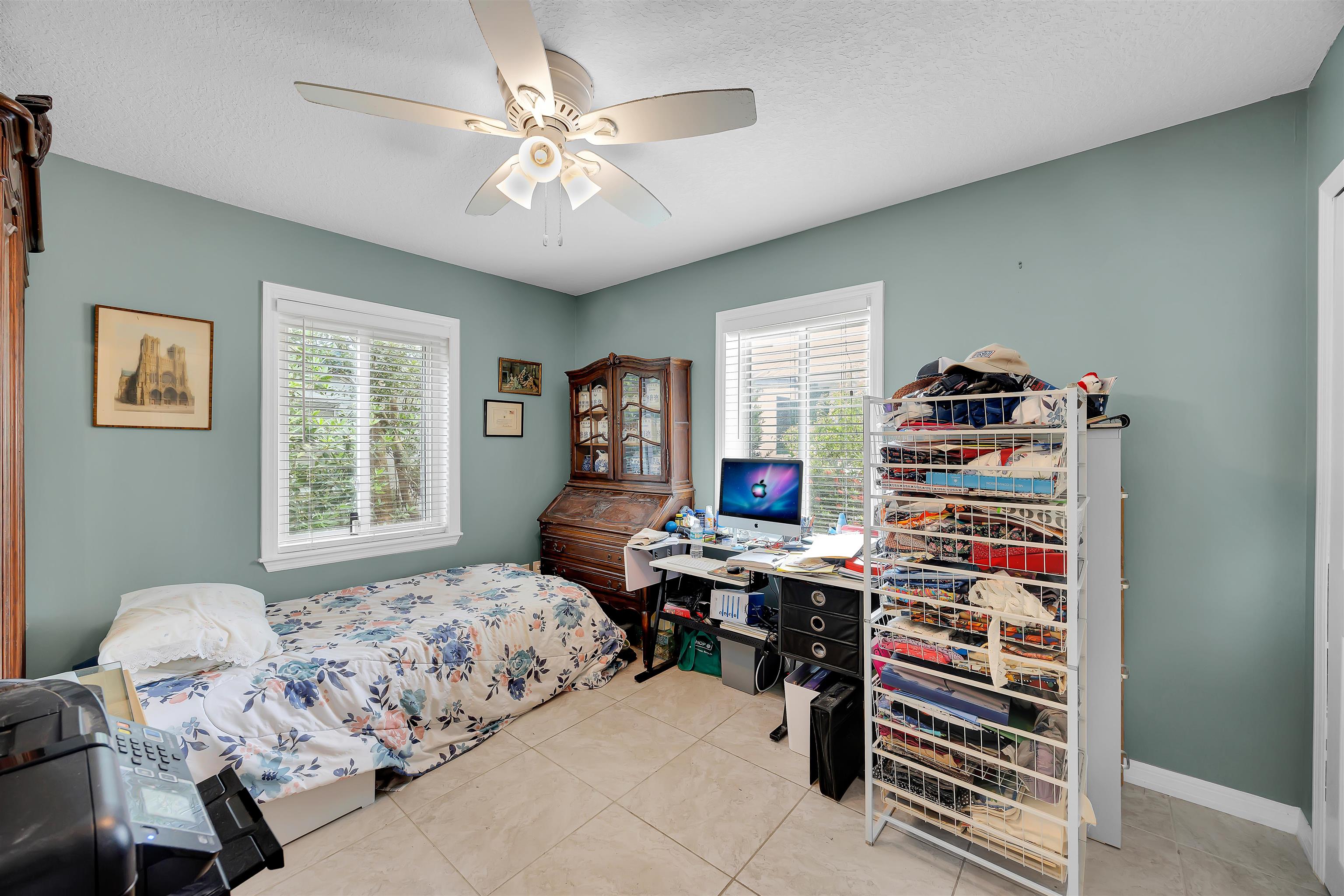 115 Sunset Point Rd