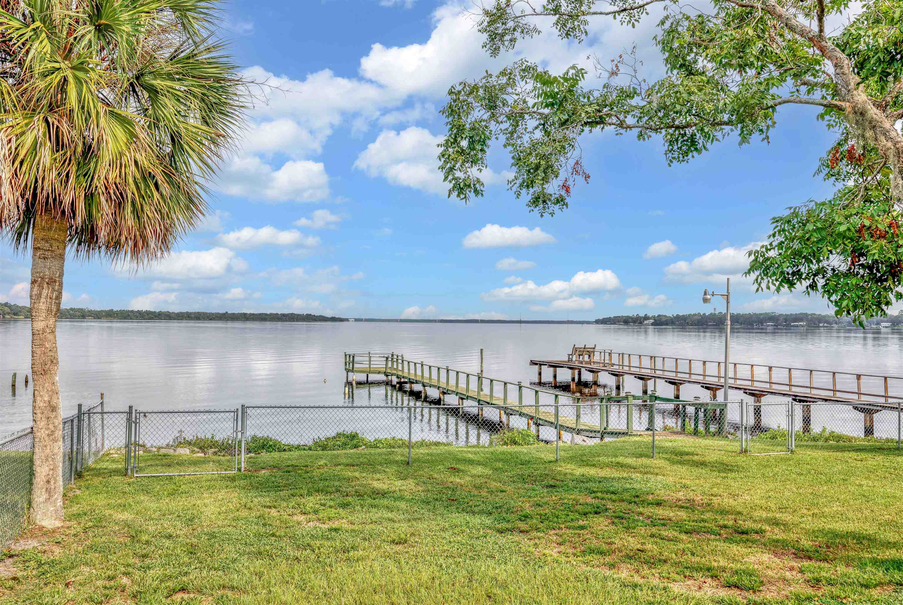 115 Sunset Point Rd