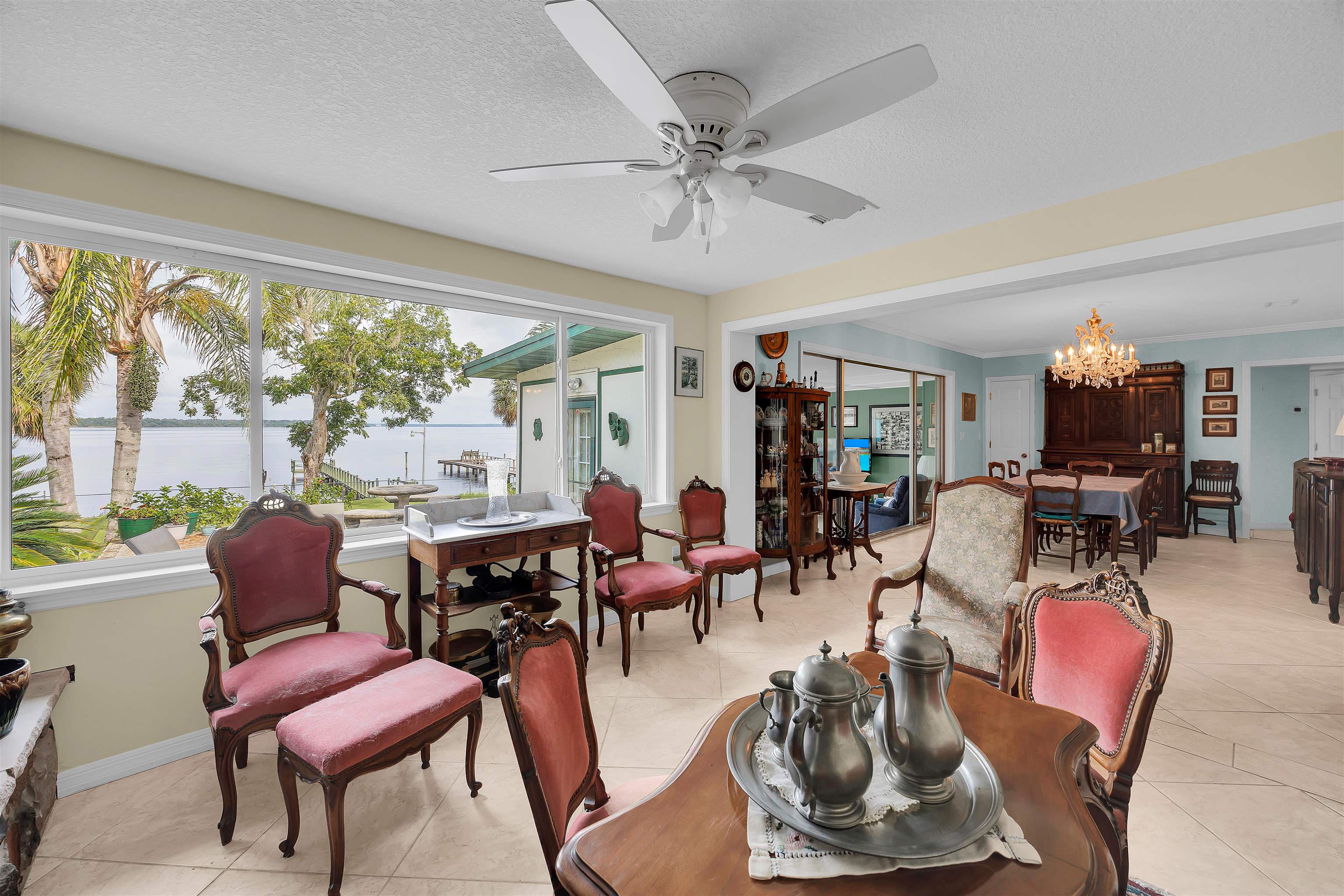 115 Sunset Point Rd