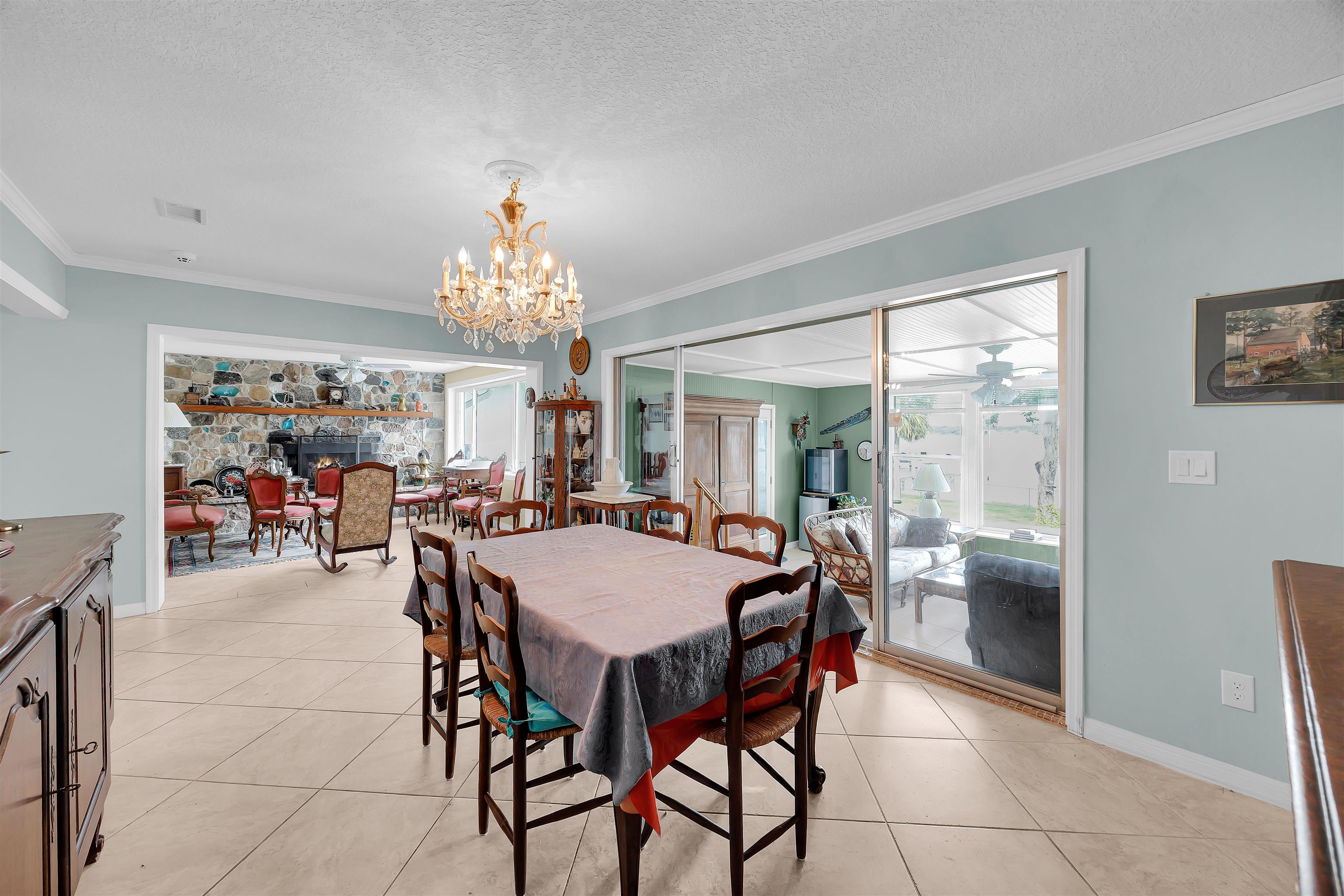 115 Sunset Point Rd