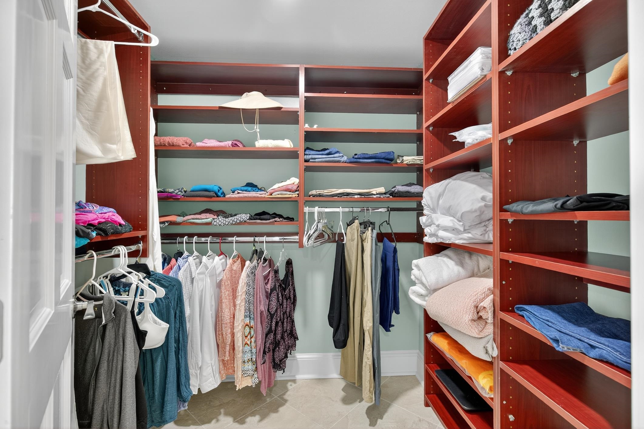 15 Avenue De La Mer #2207
