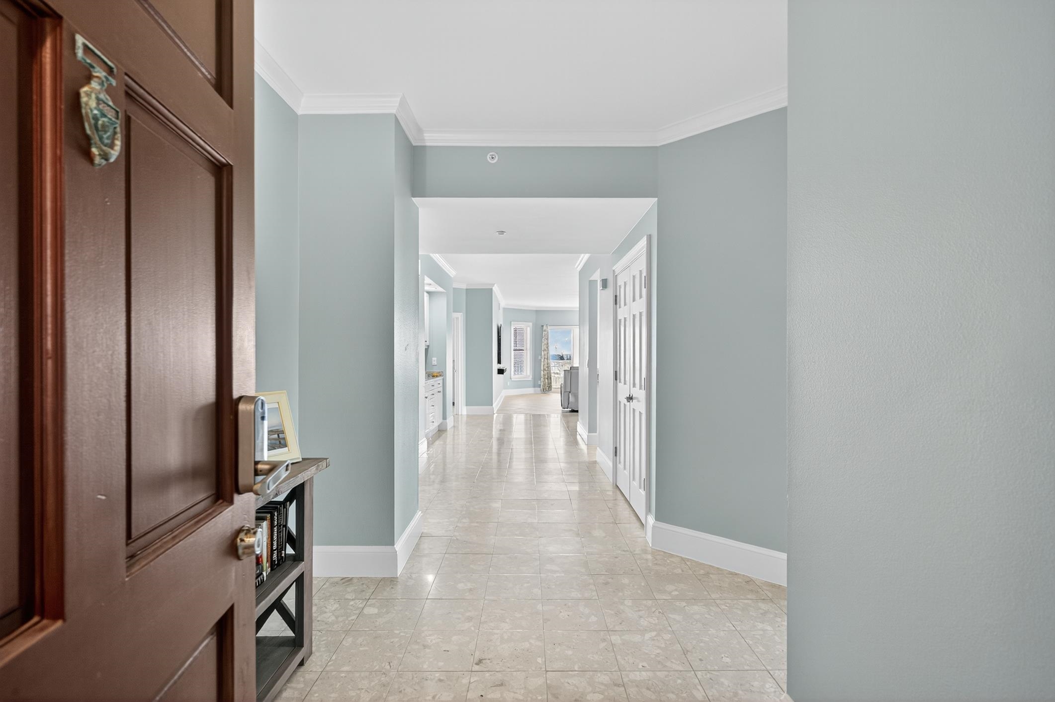 15 Avenue De La Mer #2207