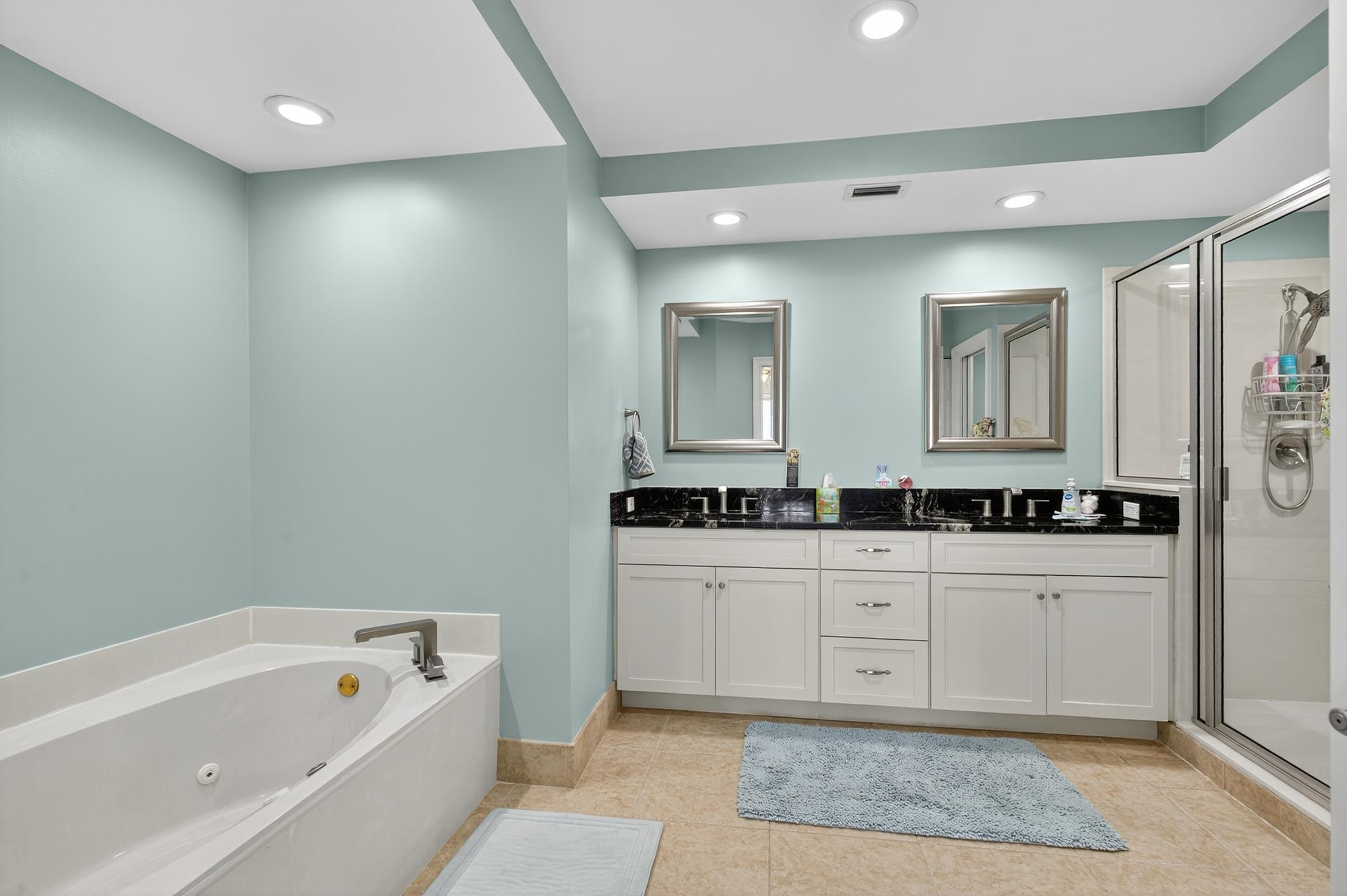 15 Avenue De La Mer #2207