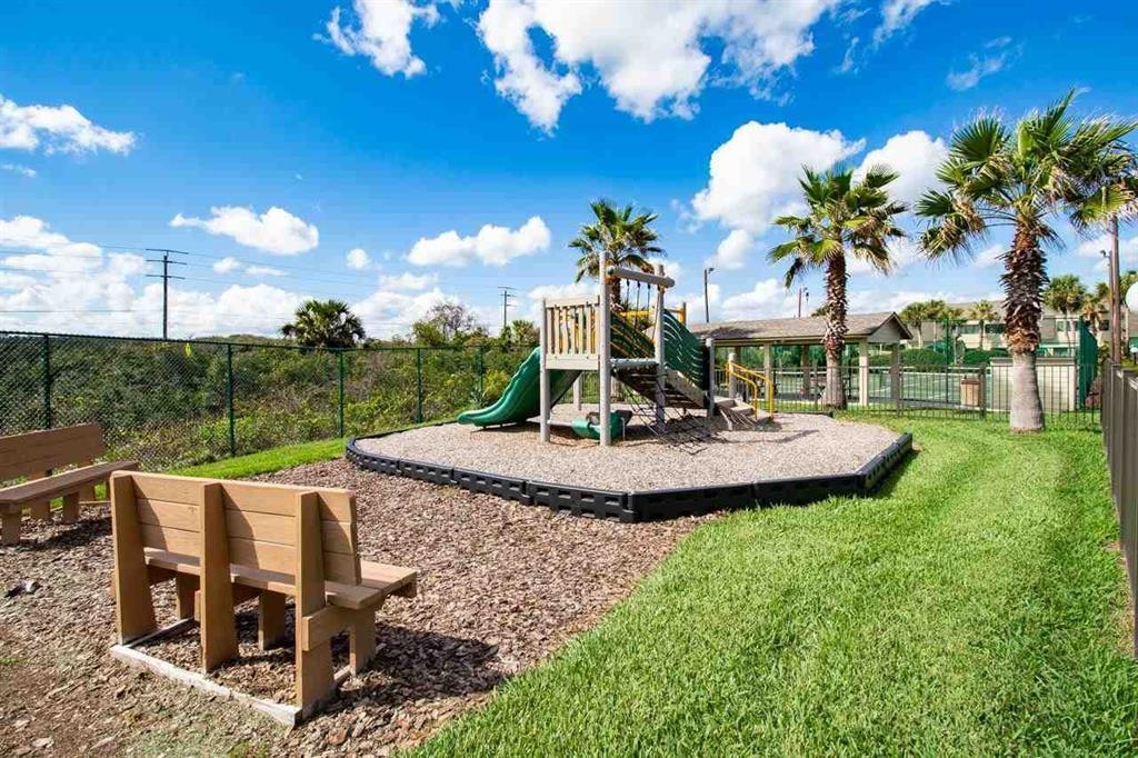 8550 S A1A Unit 323