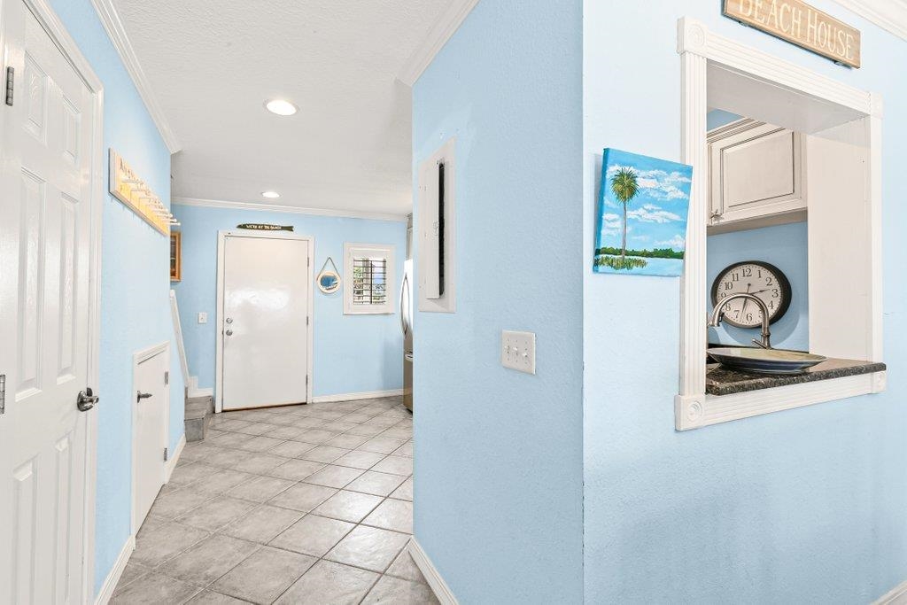 8550 S A1A #208