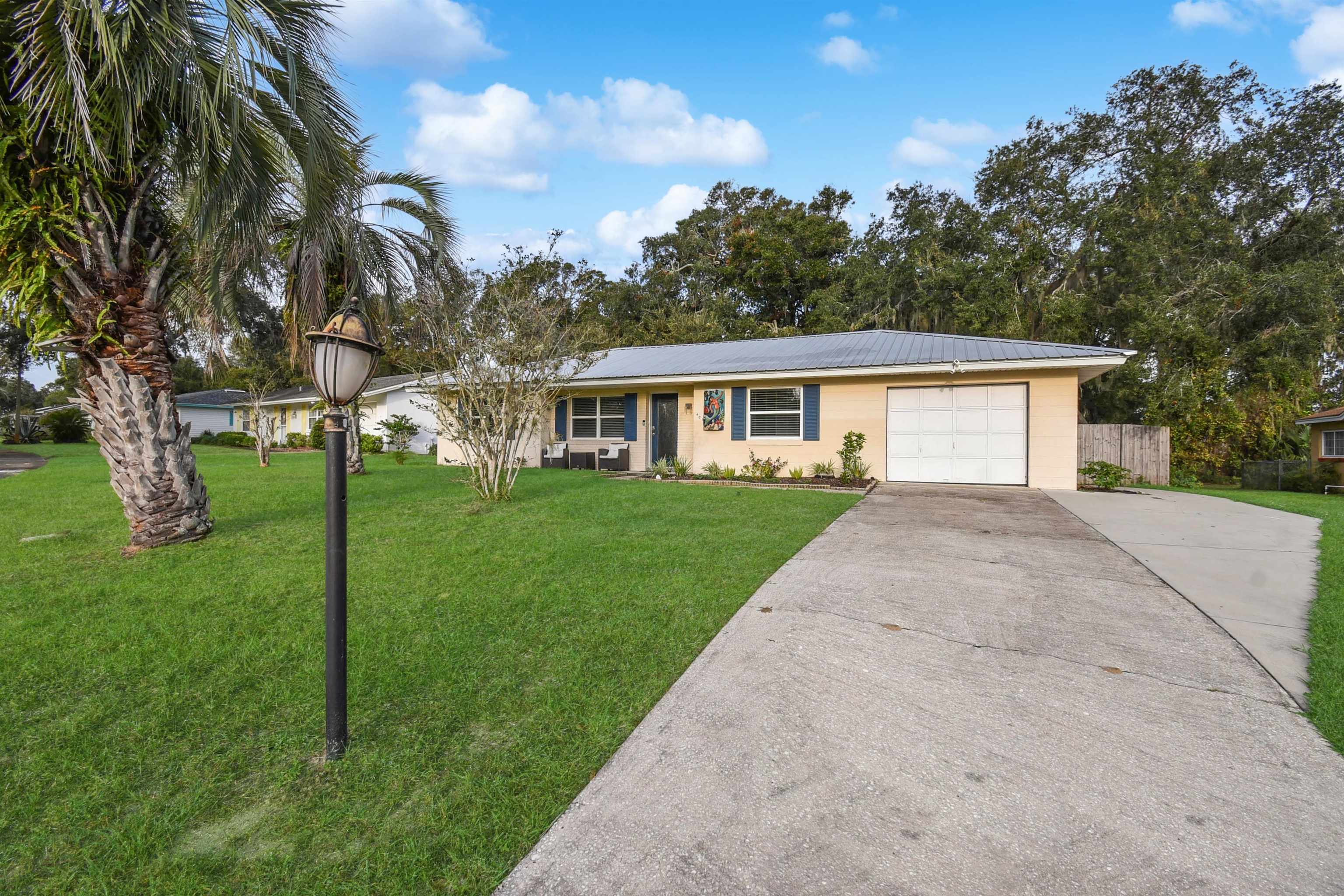 406 Nervia Ct
