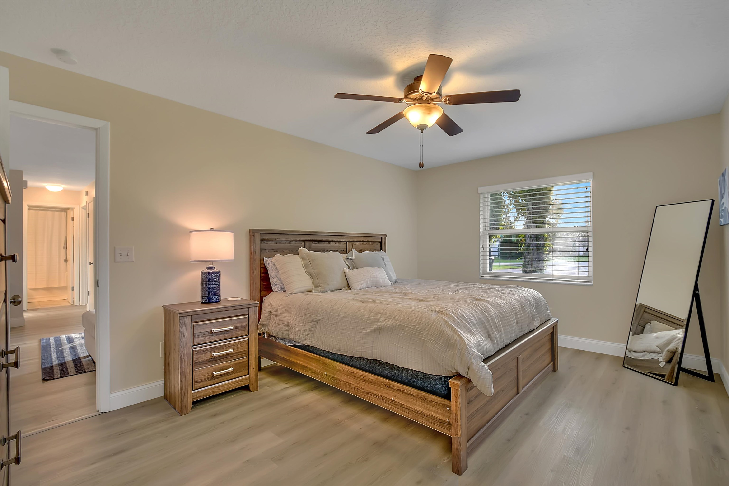 406 Nervia Ct