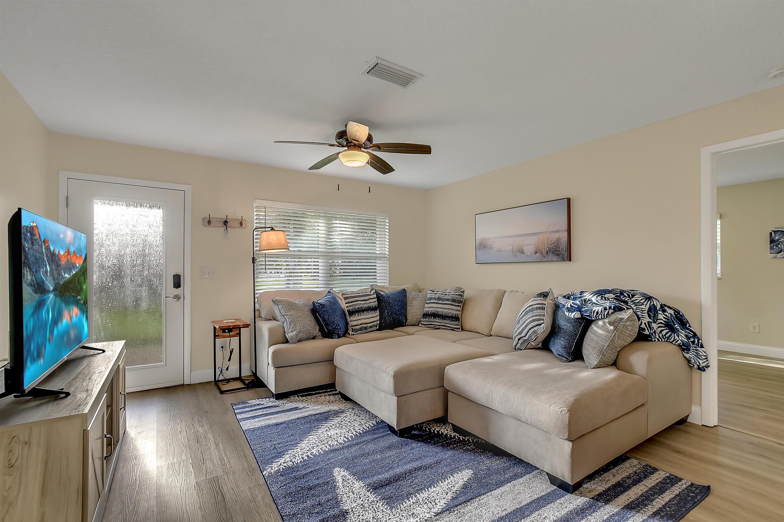 406 Nervia Ct