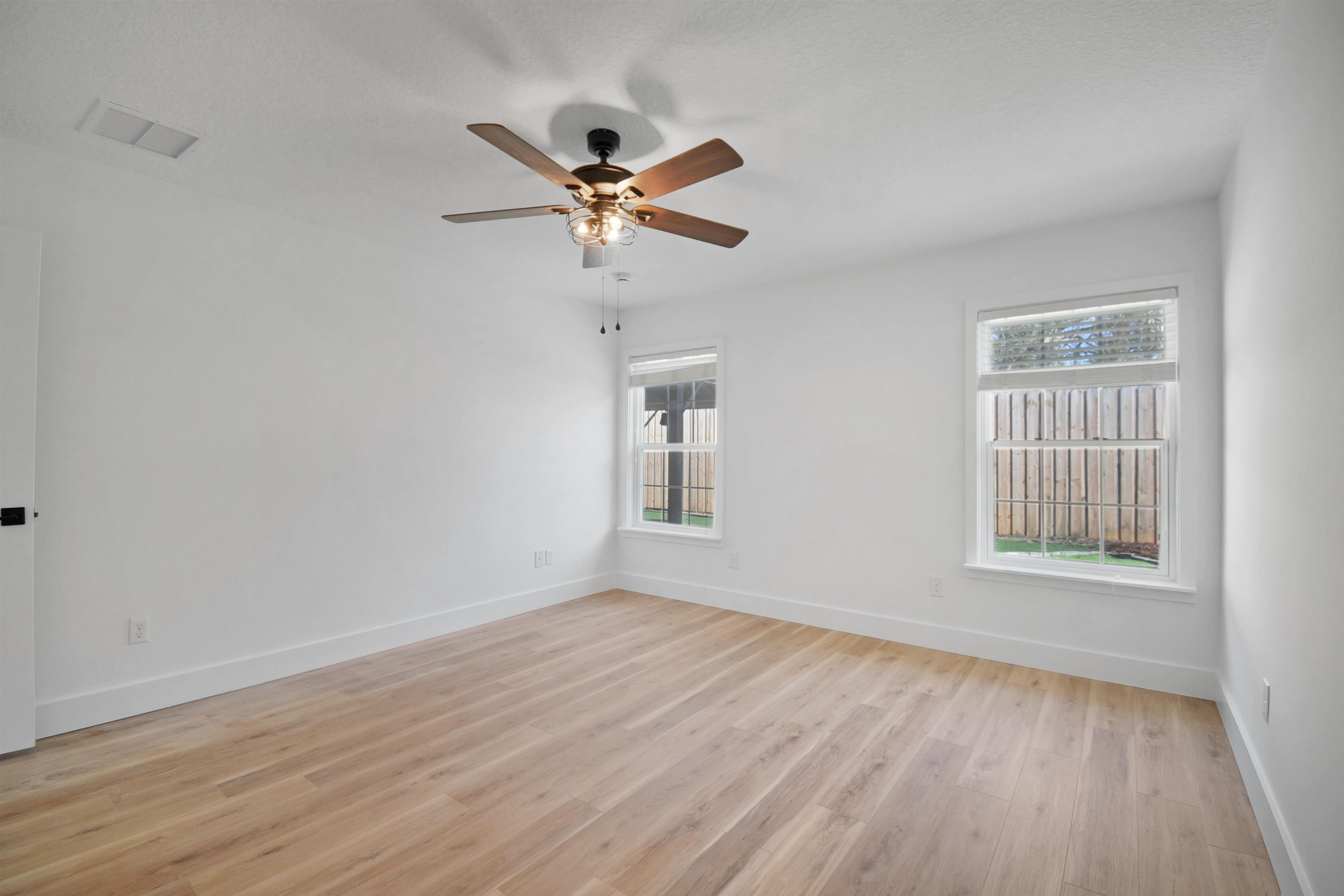 101 Azalea Rd