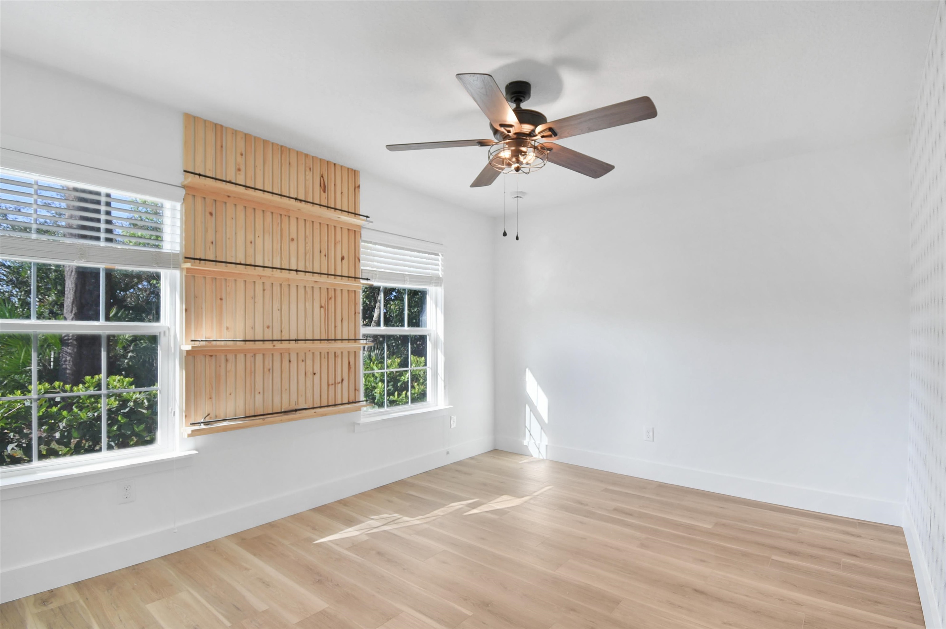 101 Azalea Rd