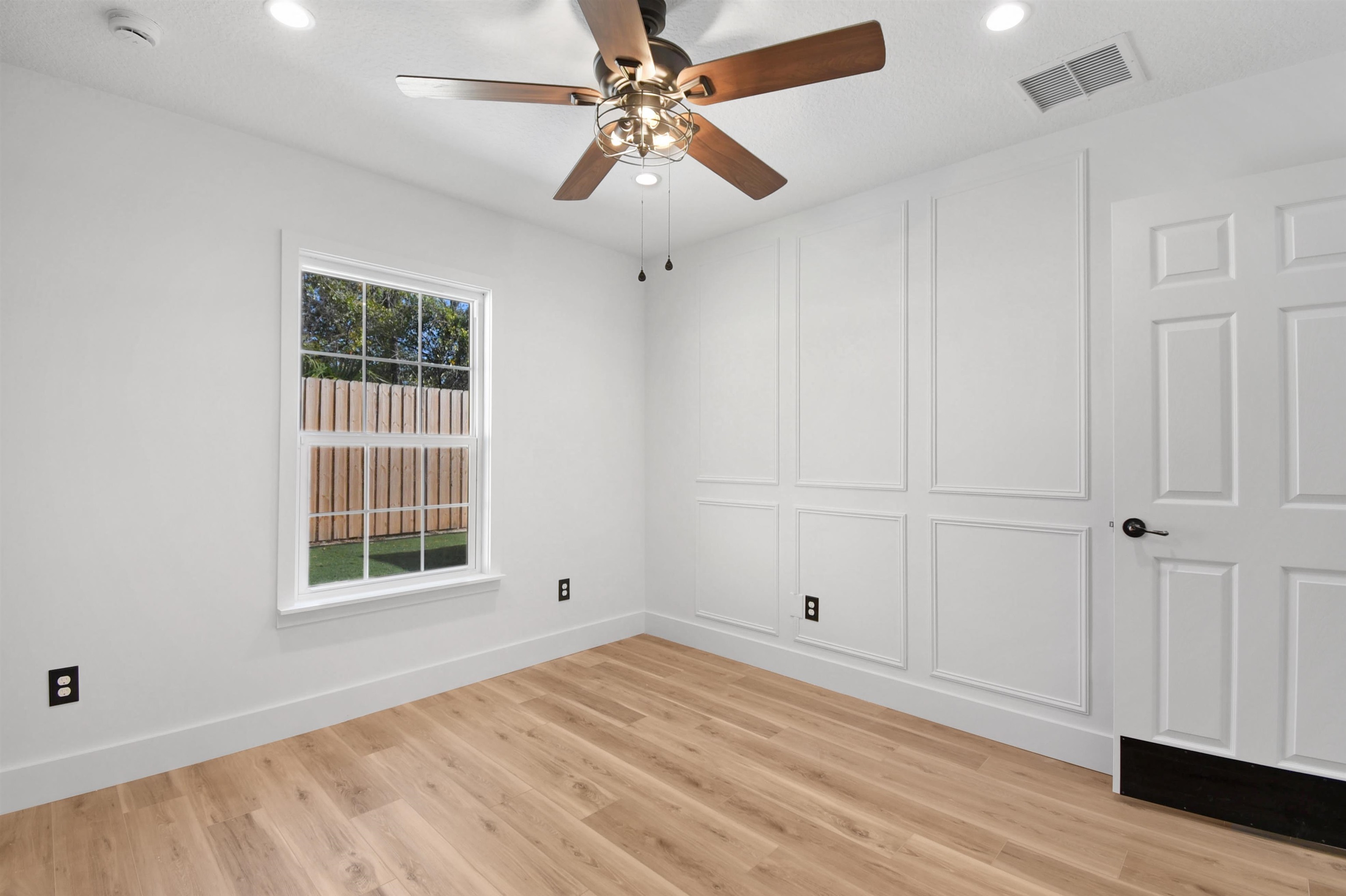 101 Azalea Rd