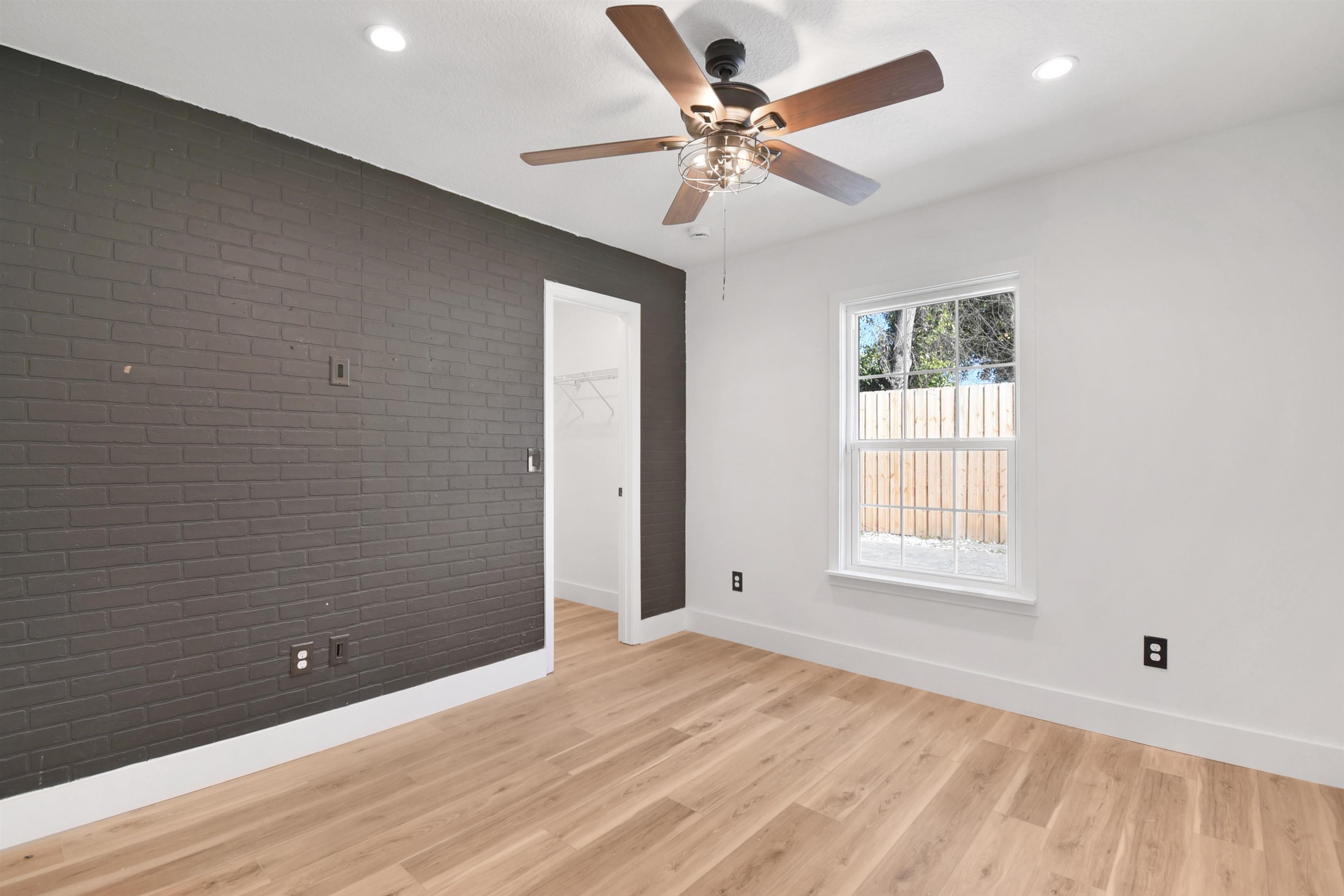 101 Azalea Rd