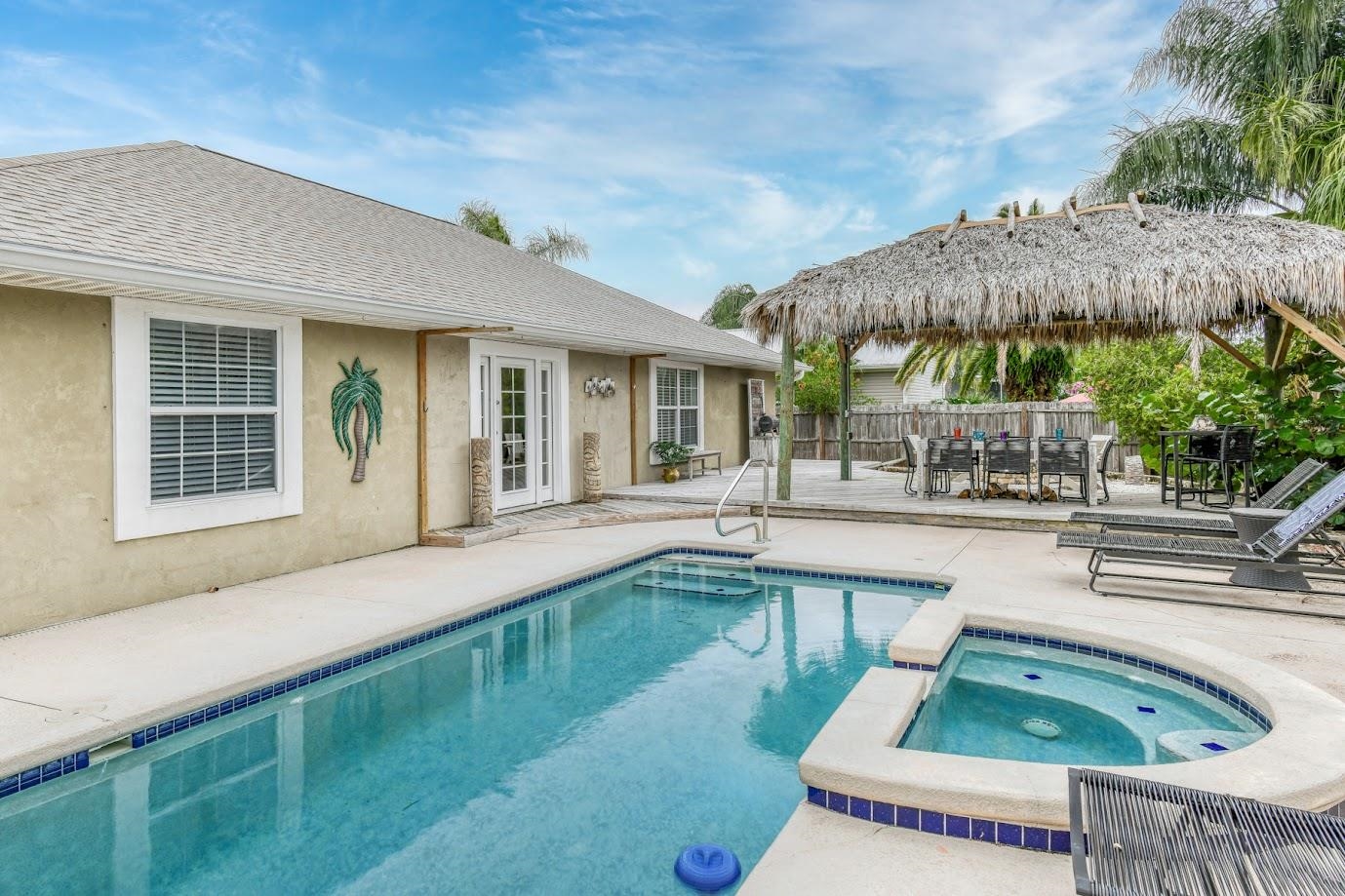 5398 Soundview Ave (Pool Home)