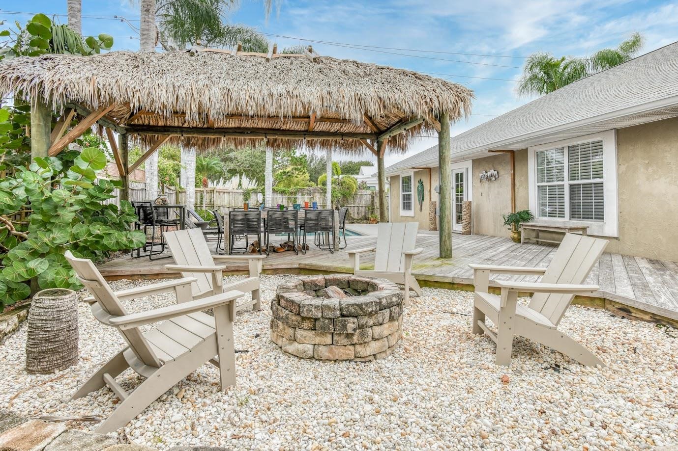 5398 Soundview Ave (Pool Home)