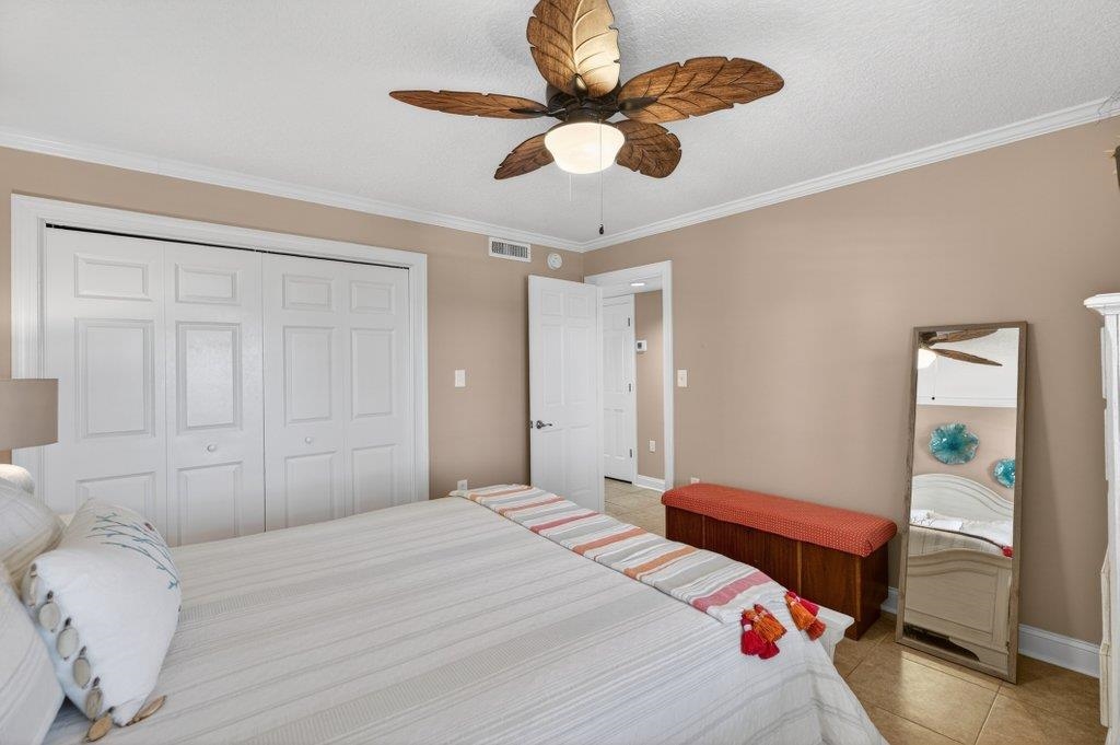 6170 S A1A #215