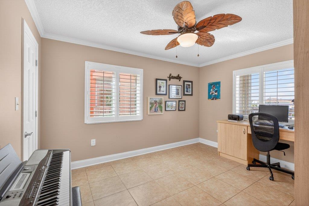 6170 S A1A #215