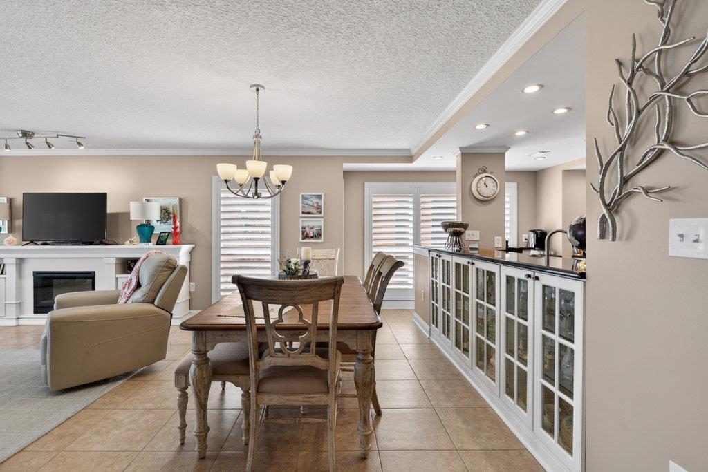 6170 S A1A #215