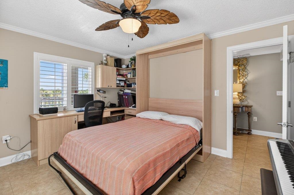 6170 S A1A #215
