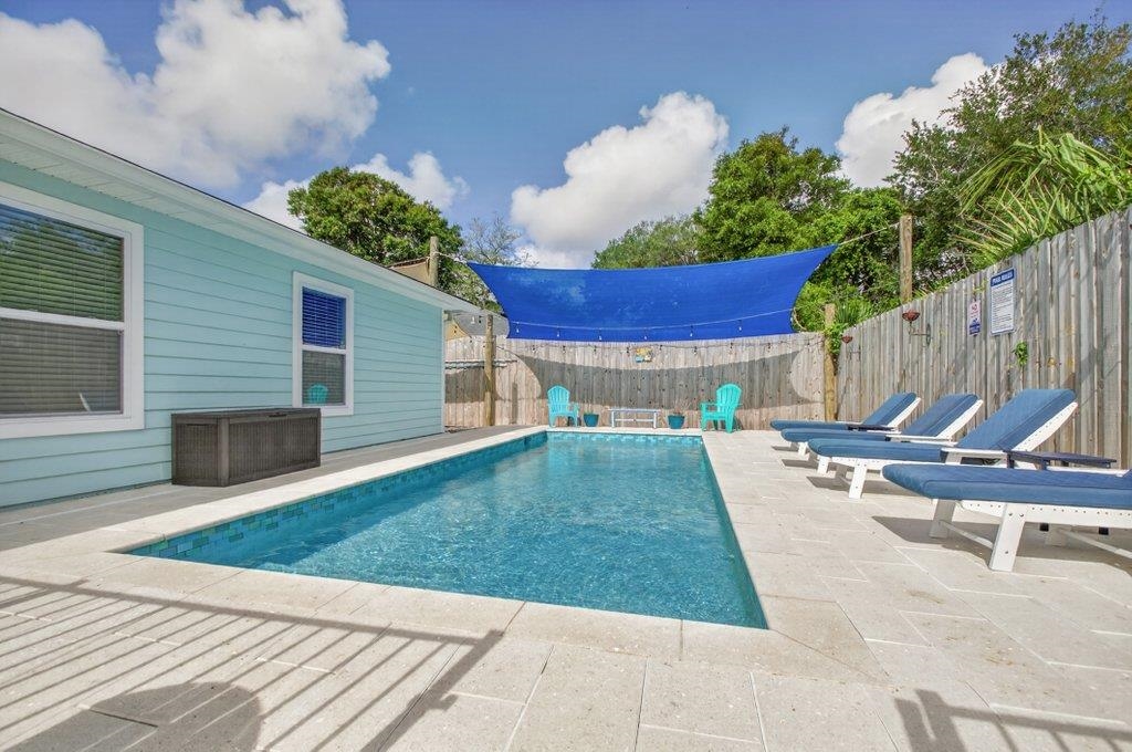 109 Azalea Rd