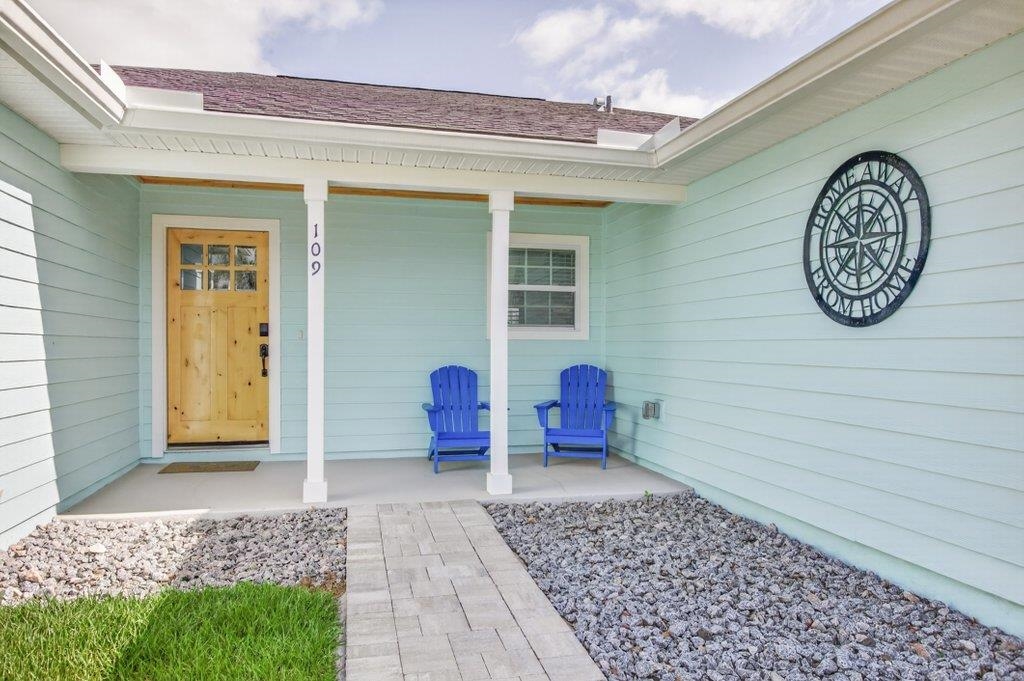 109 Azalea Rd