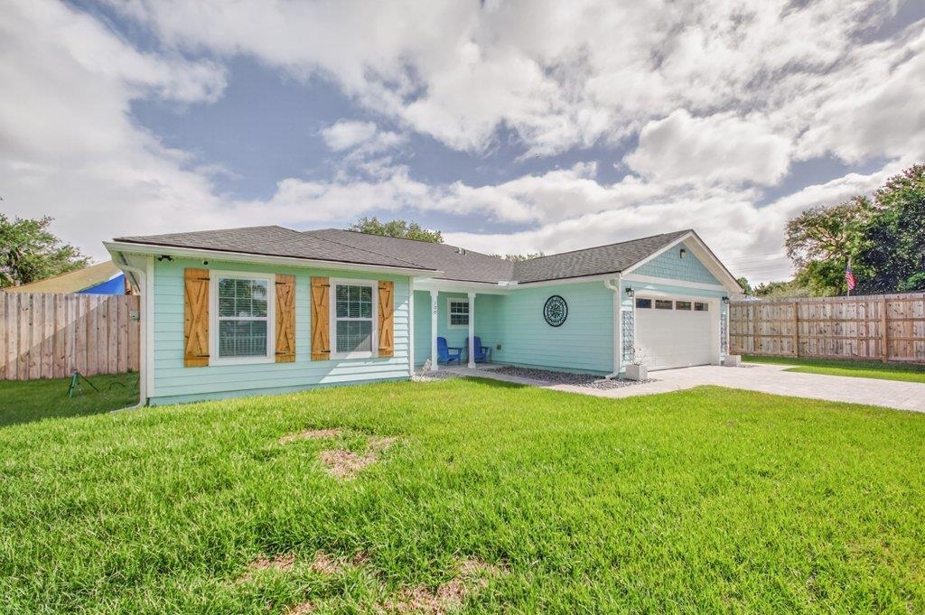 109 Azalea Rd
