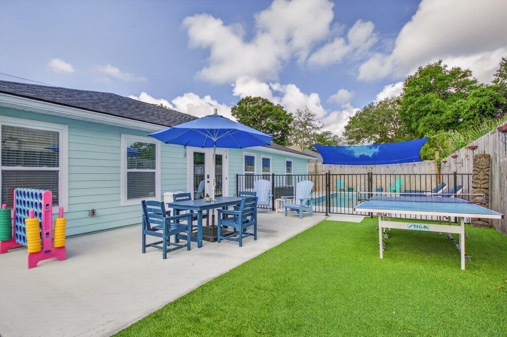 109 Azalea Rd