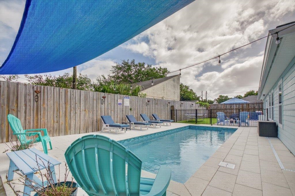109 Azalea Rd