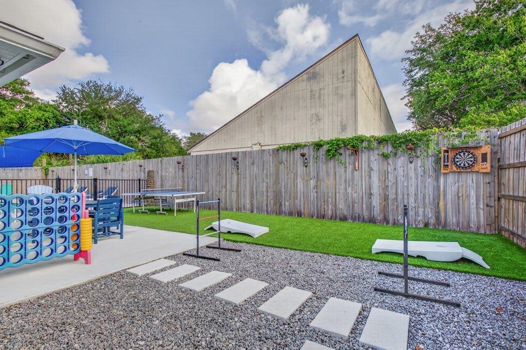 109 Azalea Rd