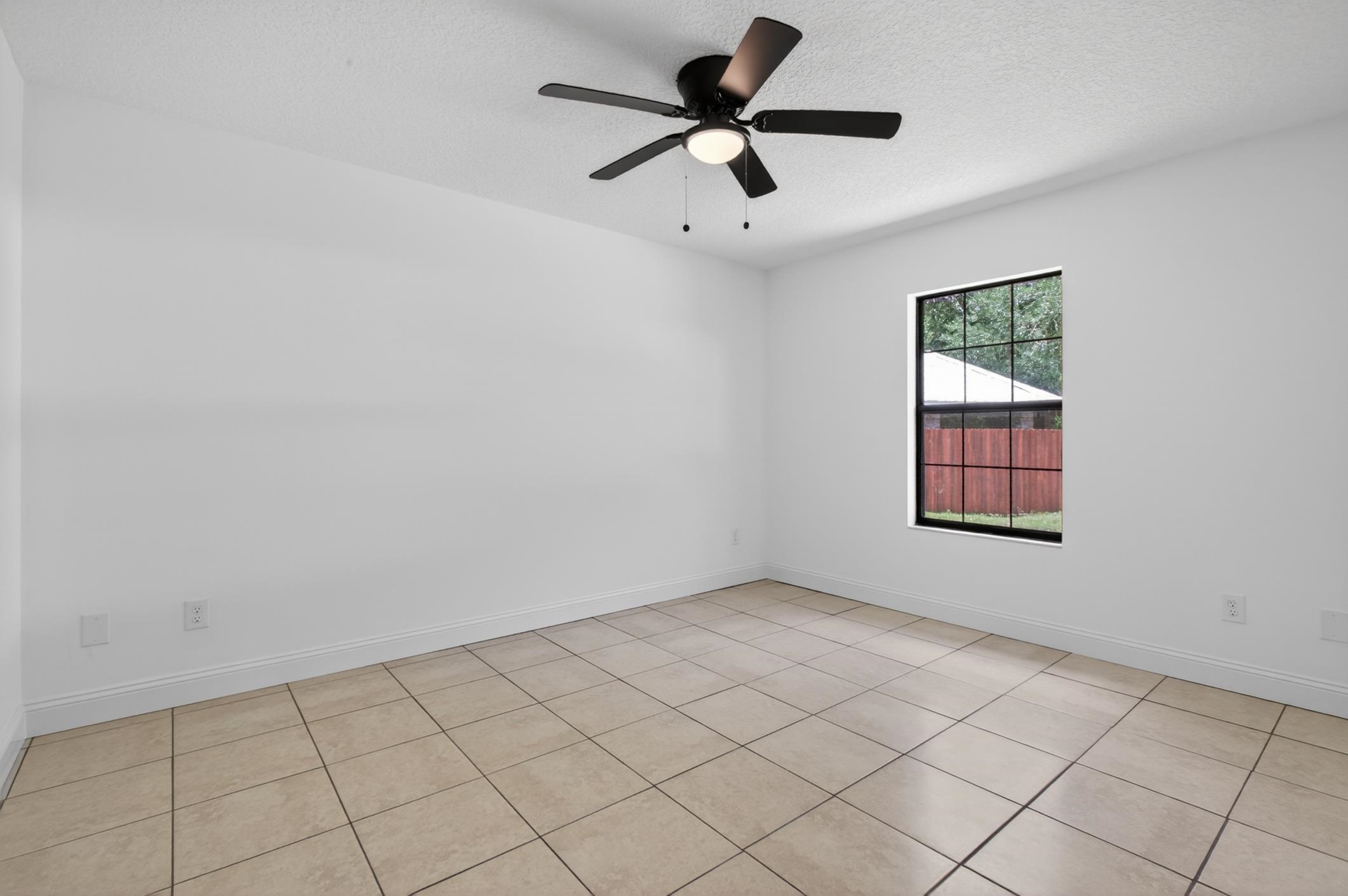 407 Pomont Ave
