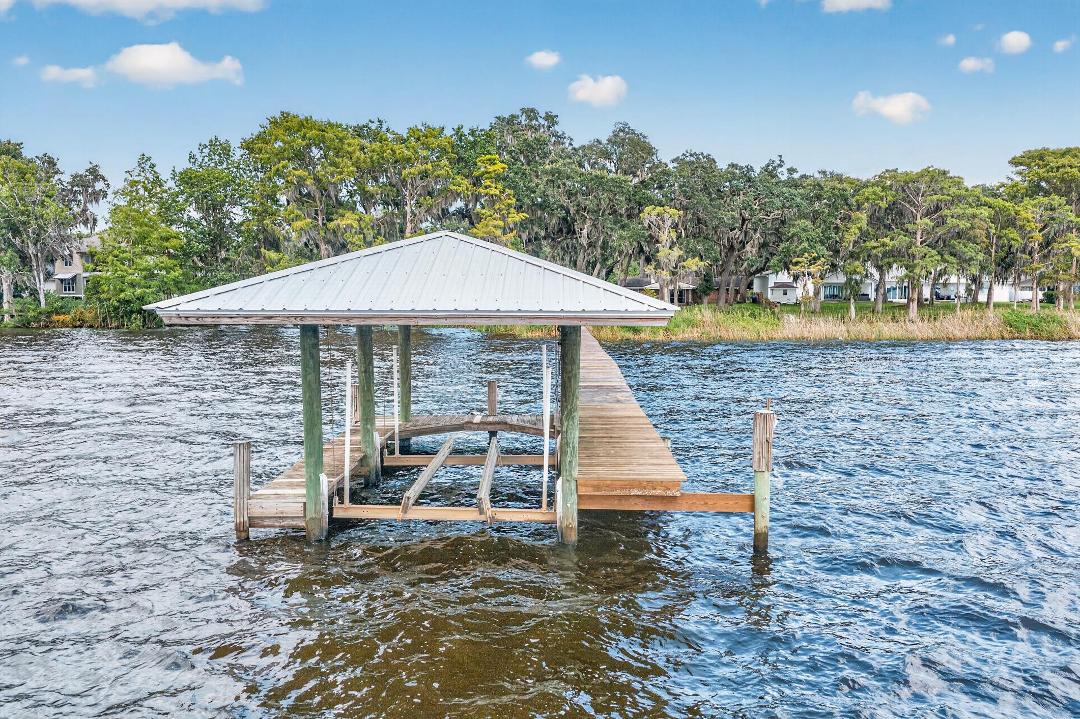 6373 Jack Wright Island Rd