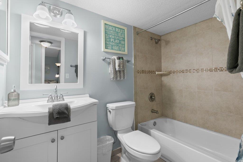 6300 A1a south Unit A1-3U