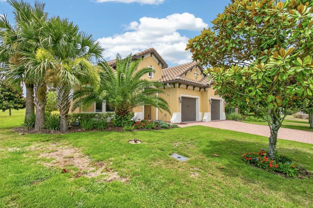 169 Aspen Way (Pool Home)