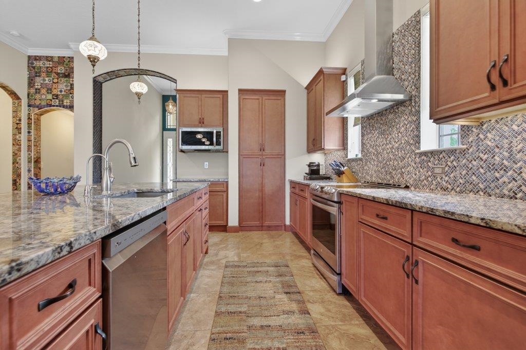 169 Aspen Way (Pool Home)