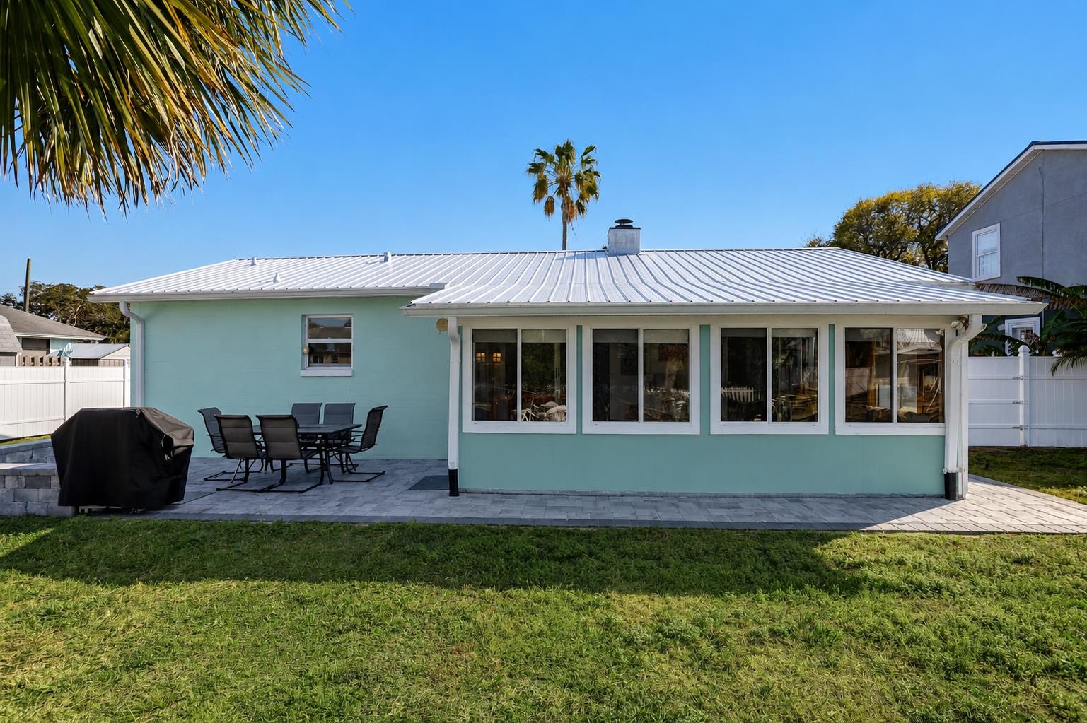 260 Ventura Rd