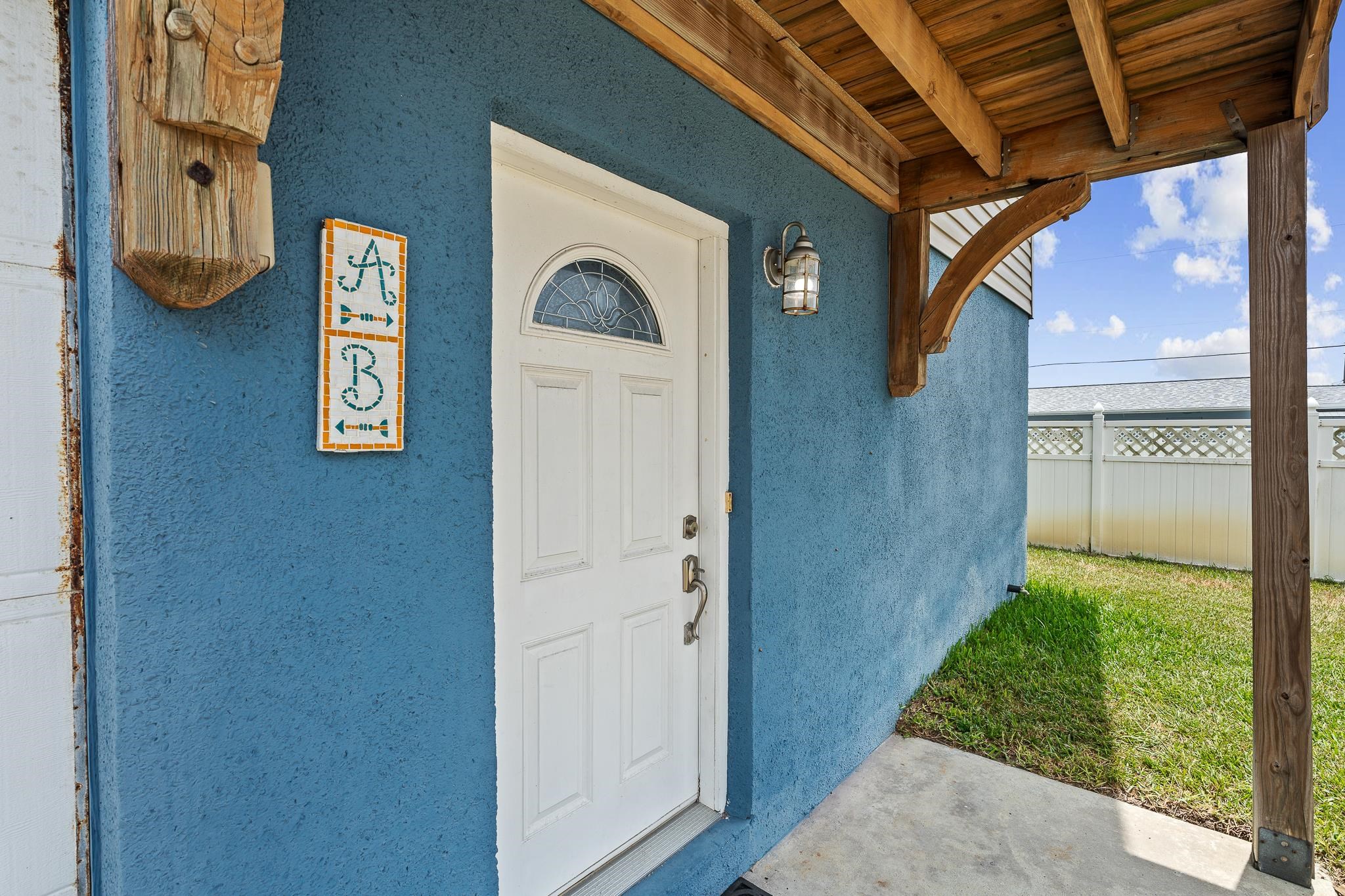 3096 Coastal Hwy