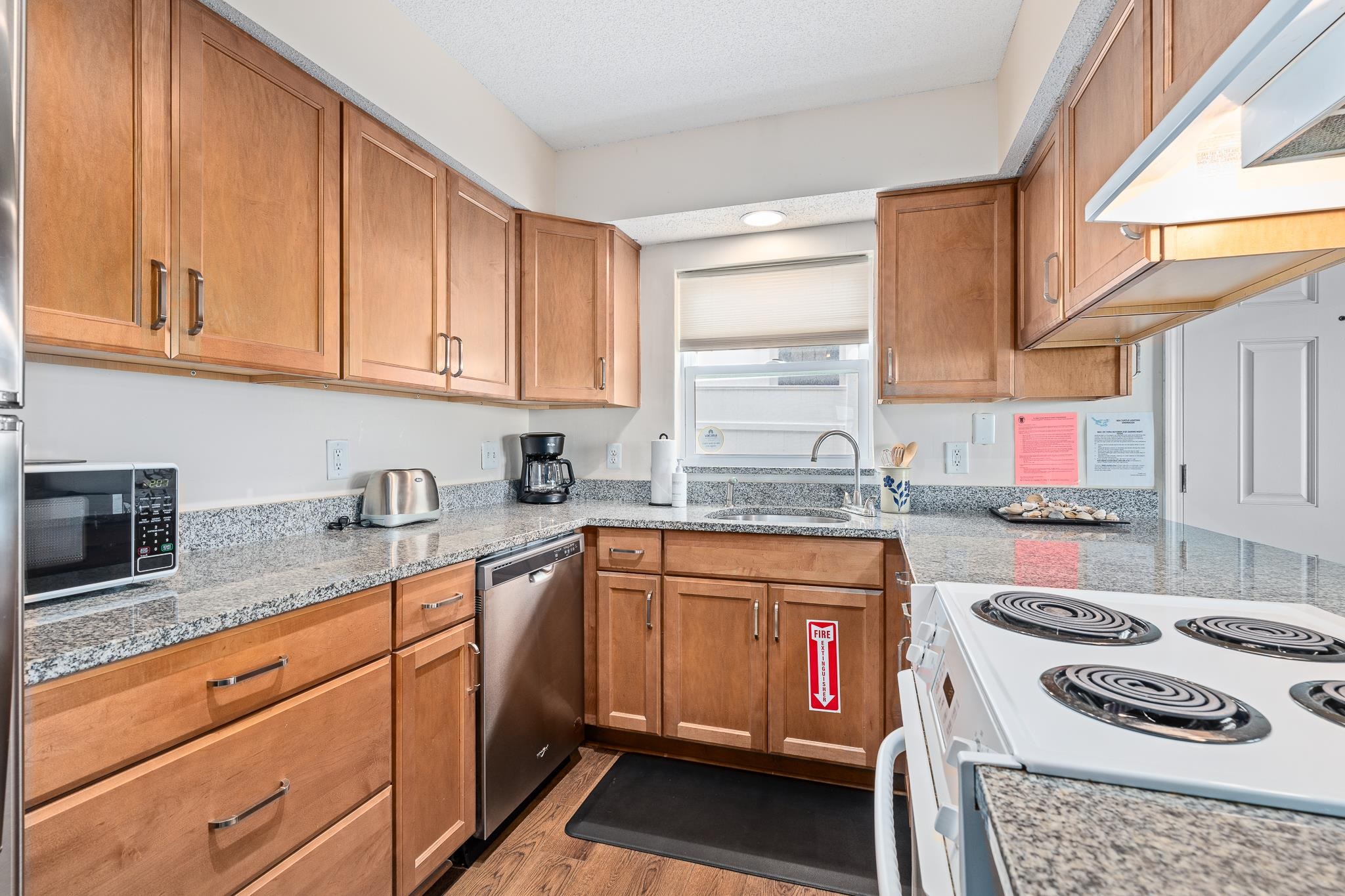 3096 Coastal Hwy
