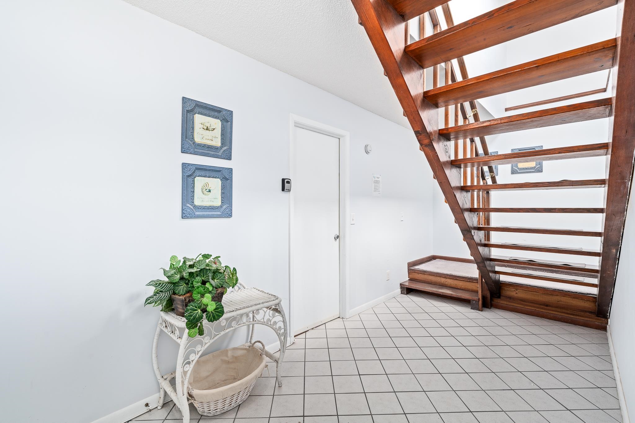 3096 Coastal Hwy